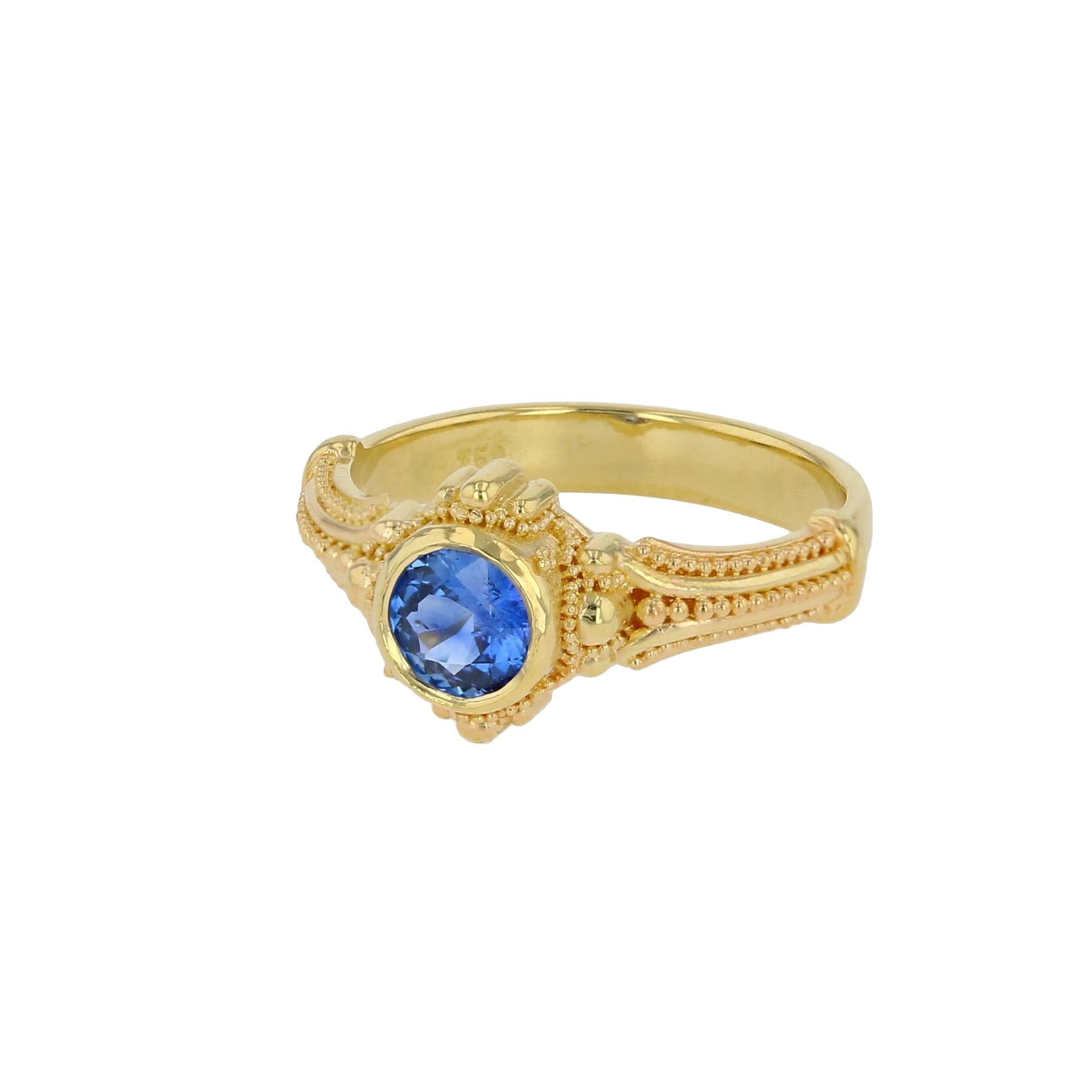 Kent Raible 18 Karat Gold Solitare Ring with Blue Sapphire and fine Granulation In New Condition For Sale In Mossrock, WA
