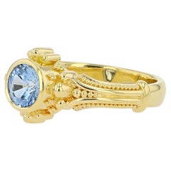 Kent Raible 18 Karat Gold Solitare Ring with Natural Blue Sapphire, Granulation