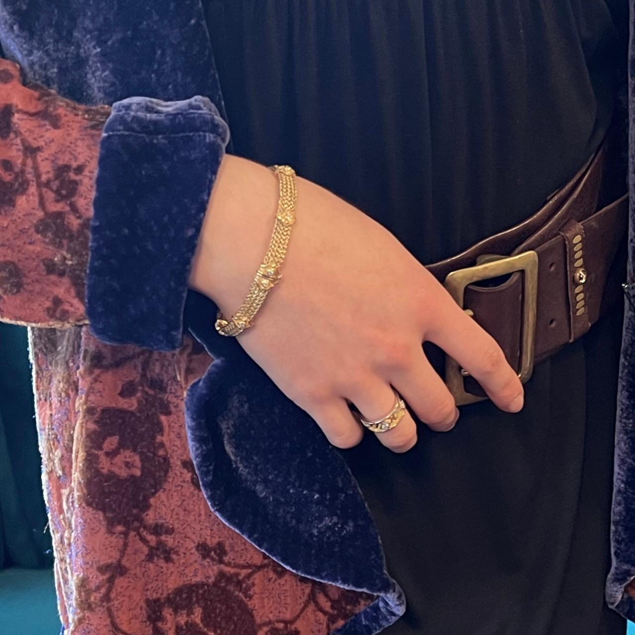 Kent Raible Gewebtes Kettenarmband aus 18 Karat Gold mit Diamanten und Granulation 2