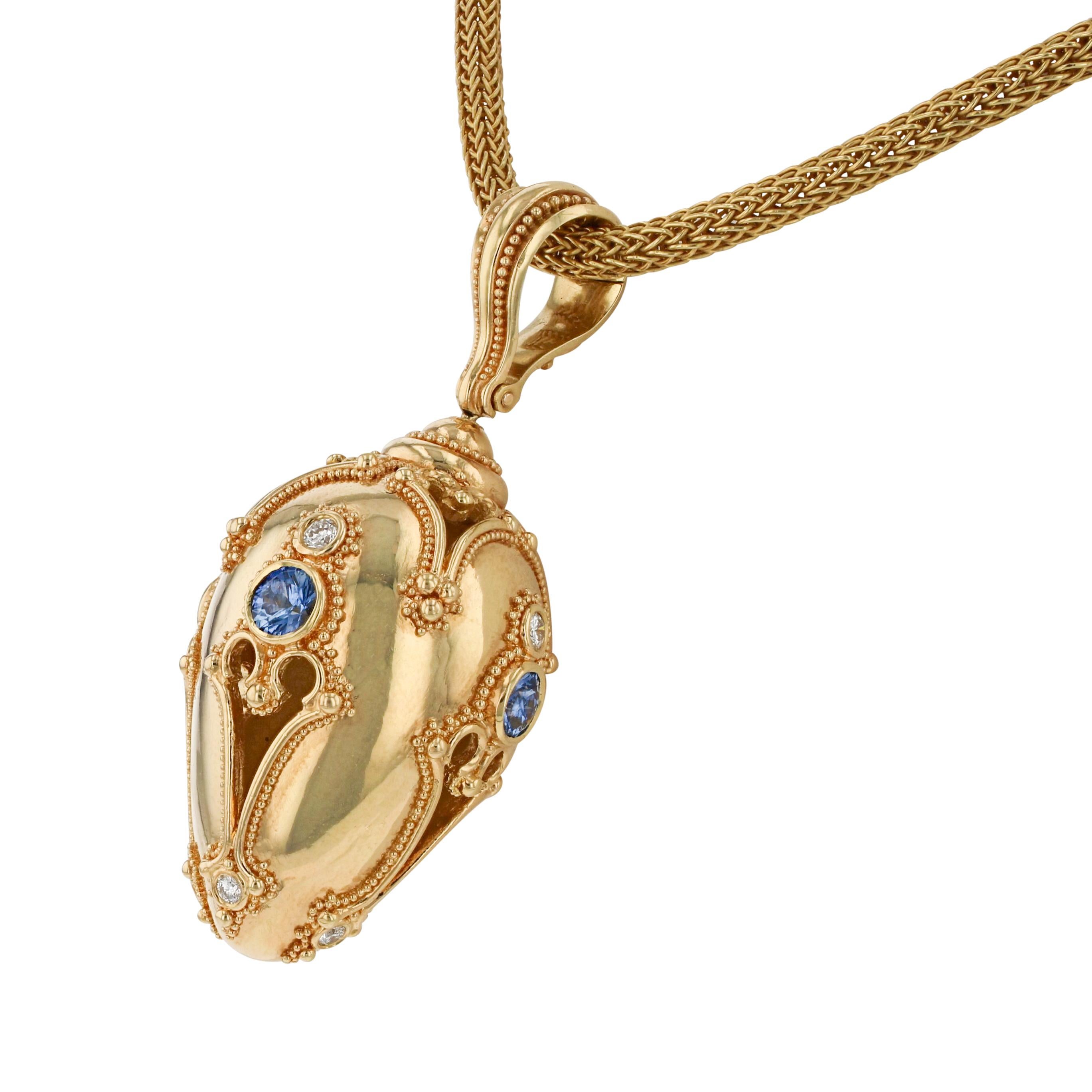 Kent Raible 18 Karat Golden Egg Pendant with Blue Sapphire and Fine Granulation In New Condition For Sale In Mossrock, WA
