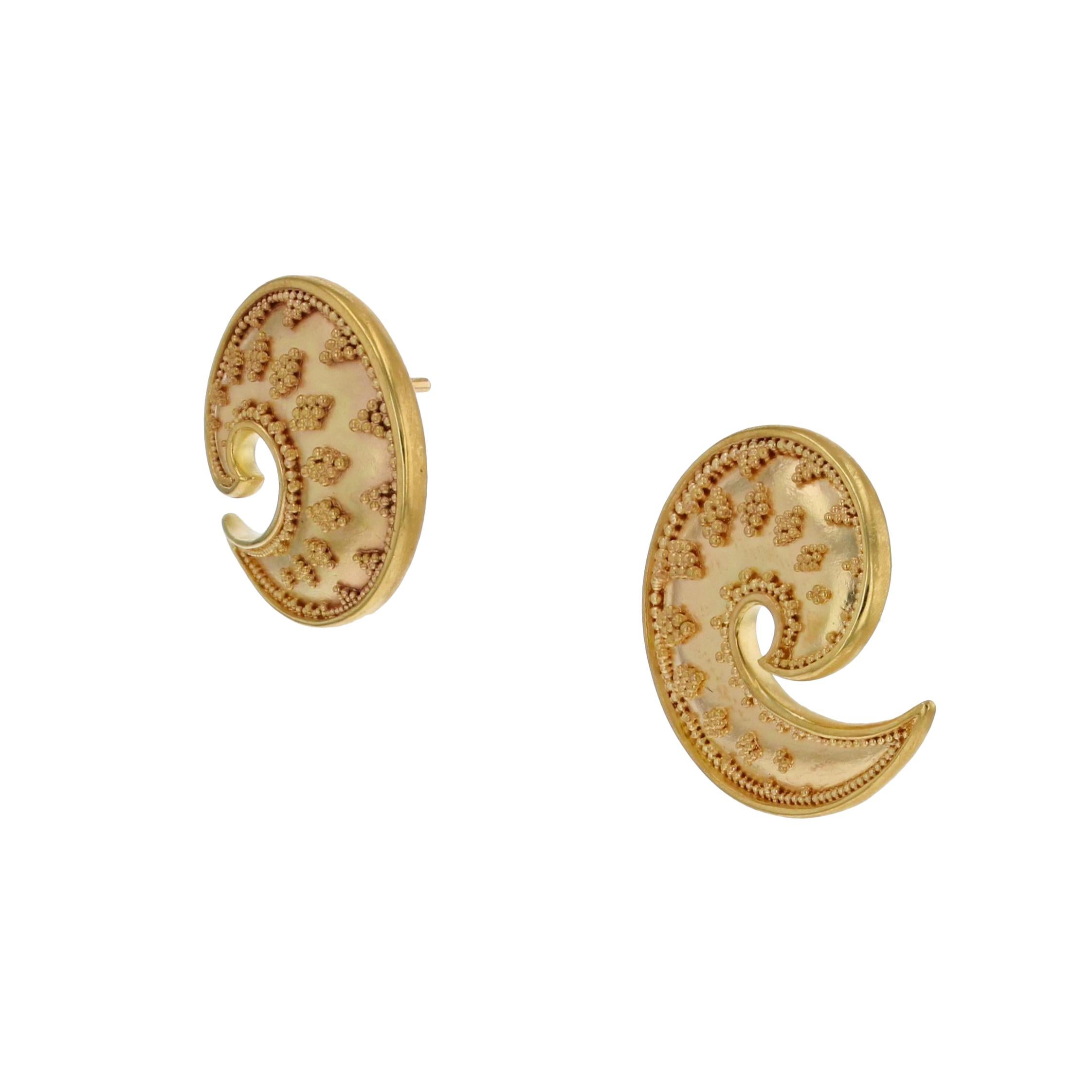 Kent Raible 18 Karat 'Golden Wave' Button Stud Earrings with Fine Granulation 1