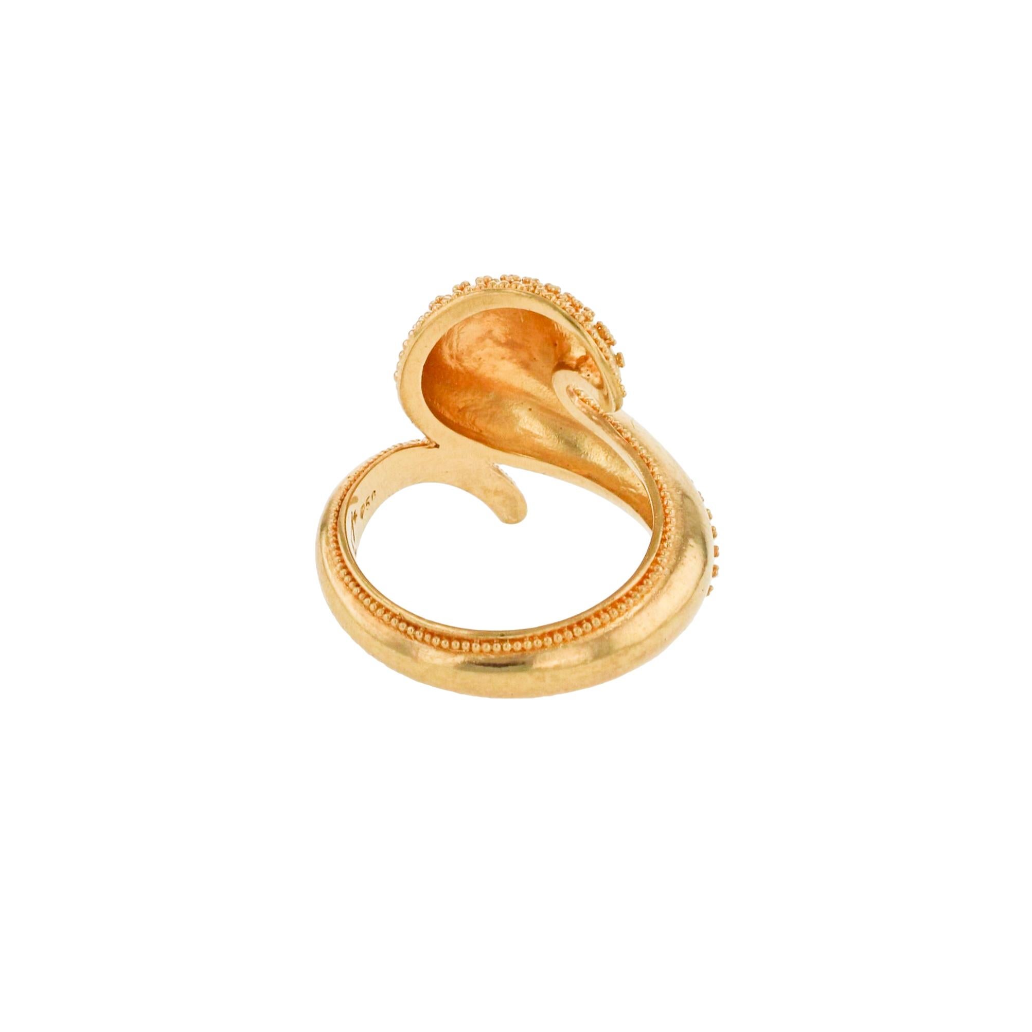 Kent Raible 18 Karat Golden Wave Cocktail Ring with Fine Granulation In New Condition In Mossrock, WA