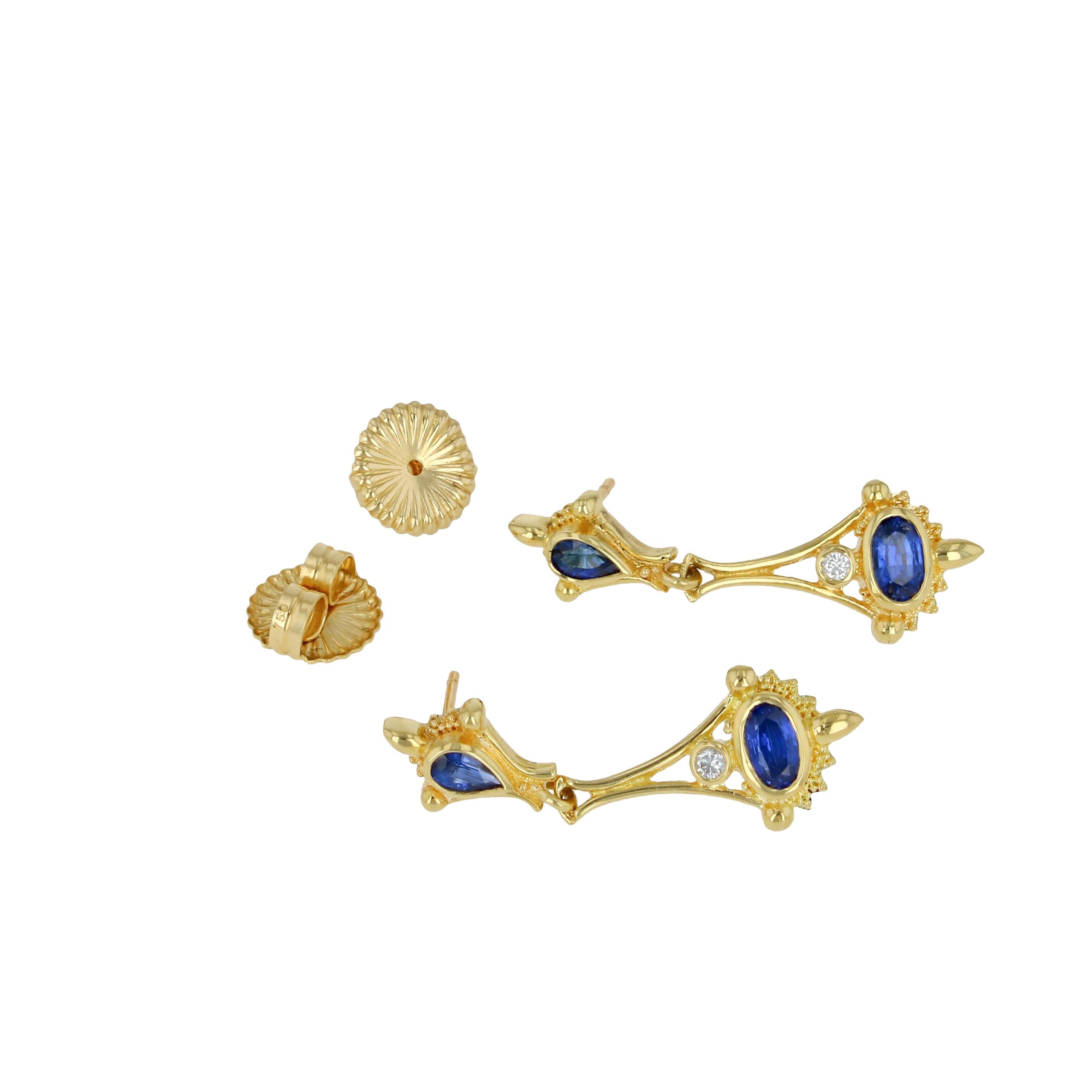 Boucles d'oreilles Kent Raible en or 18 carats, saphir bleu et diamants avec granulation fine Neuf - En vente à Mossrock, WA