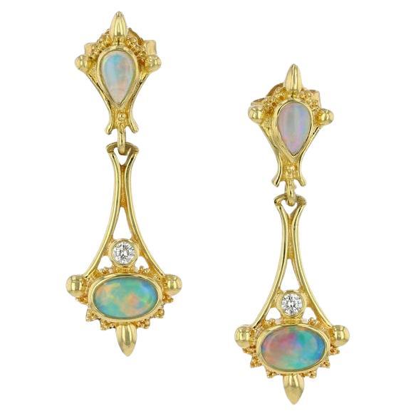 Kent Raible Boucles d'oreilles pendantes en or 18 carats, opale et diamants avec granulation fine