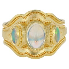 Kent Raible Bague cocktail en or 18 carats avec pierre de lune, opales, Granulation fine