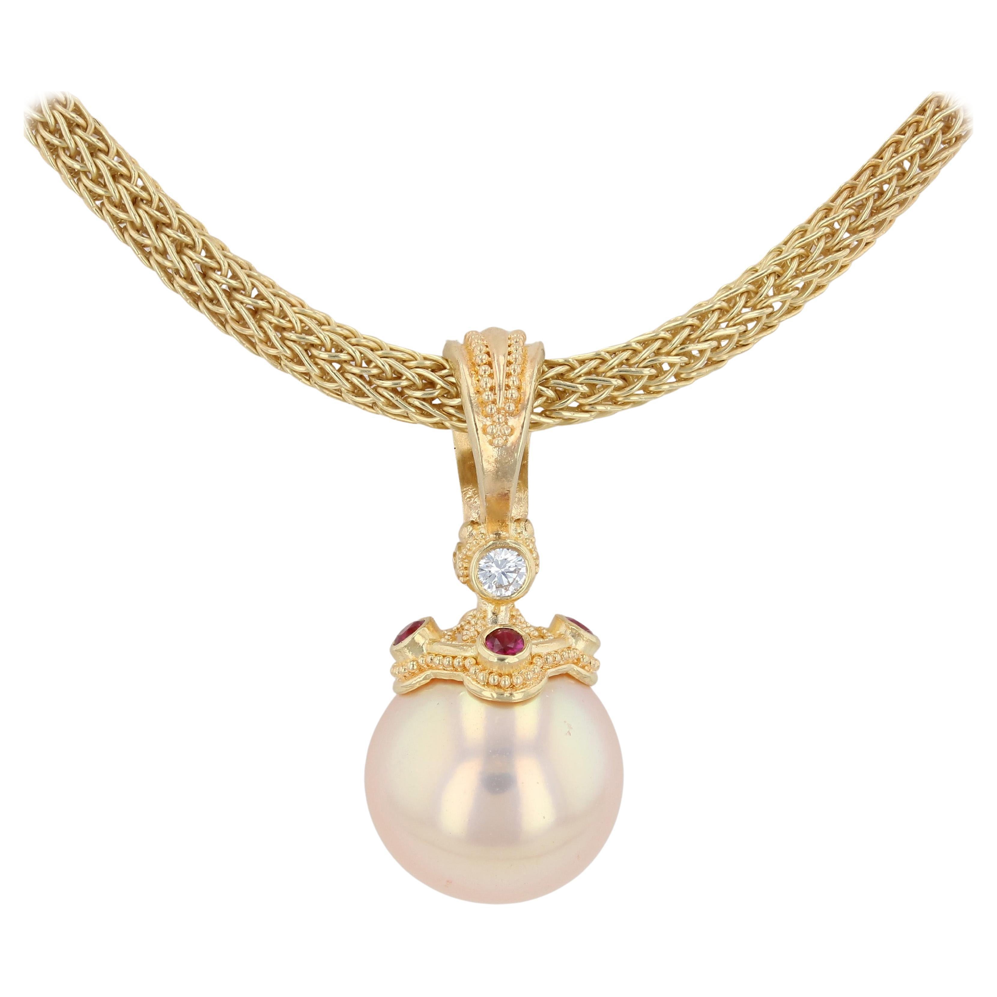 Kent Raible 18Karat Gold Diamond, Ruby and Edison Pearl Pendant with Granulation in vendita