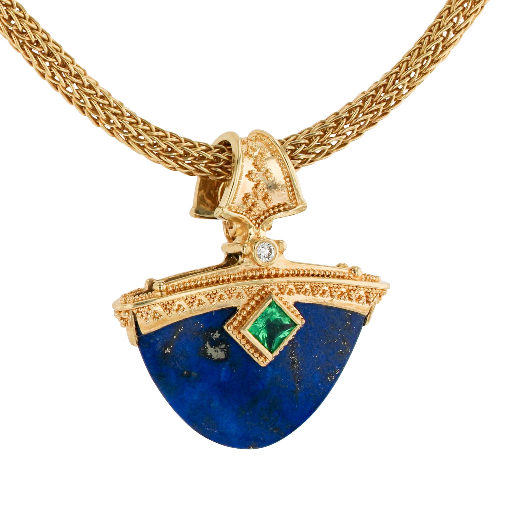 Kent Raible Collar de Oro de 18 Kilates con Lapislázuli, Esmeralda y Diamantes, Granulado Artesano