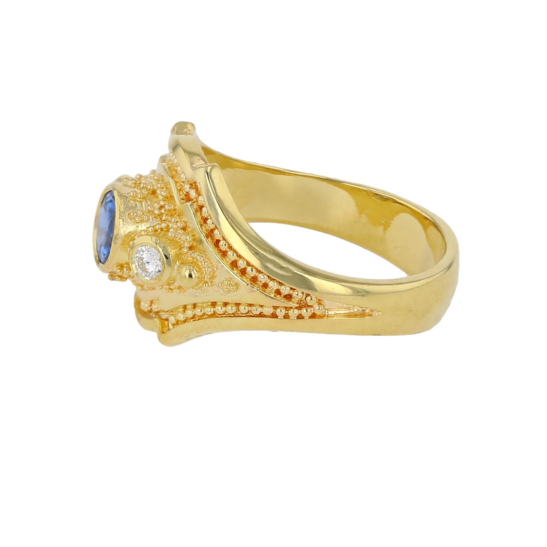 Artisan Kent Raible 18Karat Gold Three Stone Ring, Blue Sapphire, Diamonds, Granulation For Sale