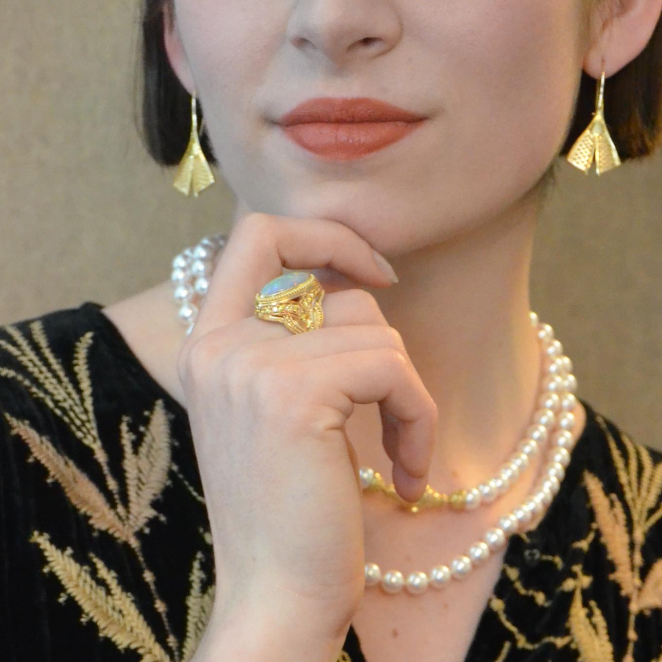 Bague de cocktail en or 18k avec opale australienne de 4ct et diamant jaune du Kent Raible Unisexe en vente