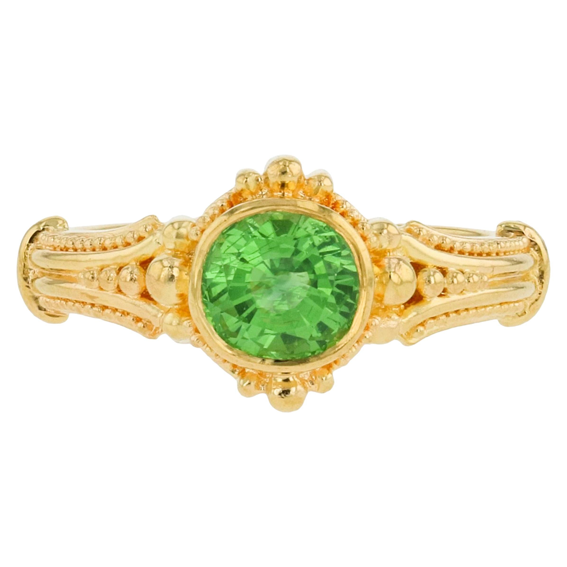 Kent Raible Green Garnet 18 Karat Gold Solitaire Ring with Granulation
