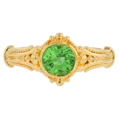 Kent Raible Green Garnet 18 Karat Gold Solitaire Ring with Granulation