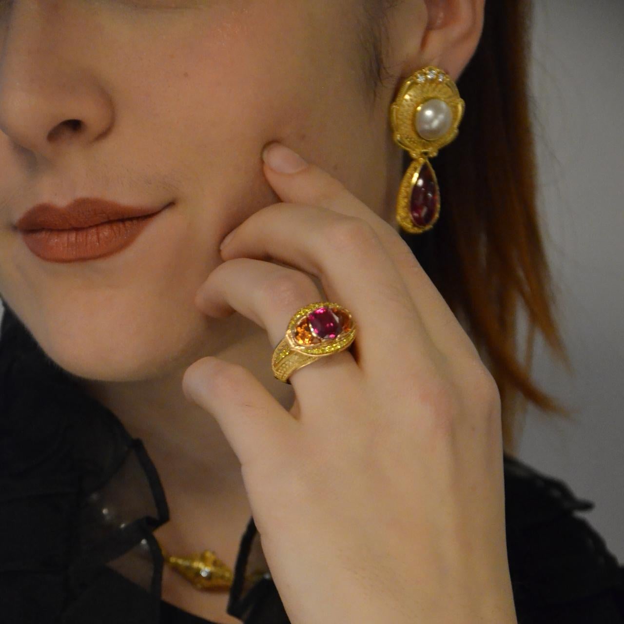 Kent Raible Magenta Sapphire, Yellow Diamond, Spessartite Ring with Granulation For Sale 8