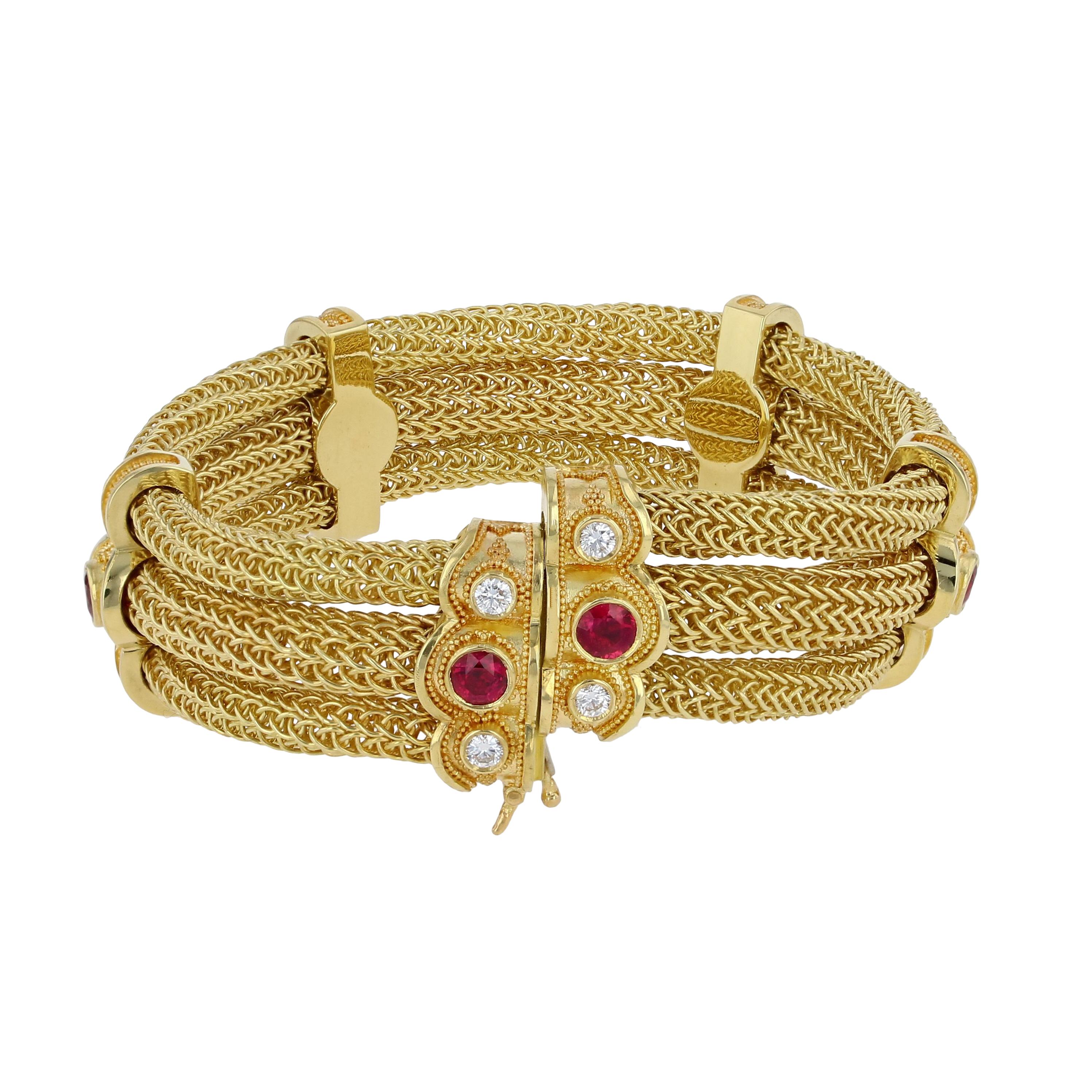 da uomo o donna Kent Raible Triple Strand Woven Chain Bracelet with Rubies and Diamonds in vendita