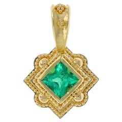 Kent Raible's 18 Karat Gold Emerald Necklace Enhancer Pendant, Granulation