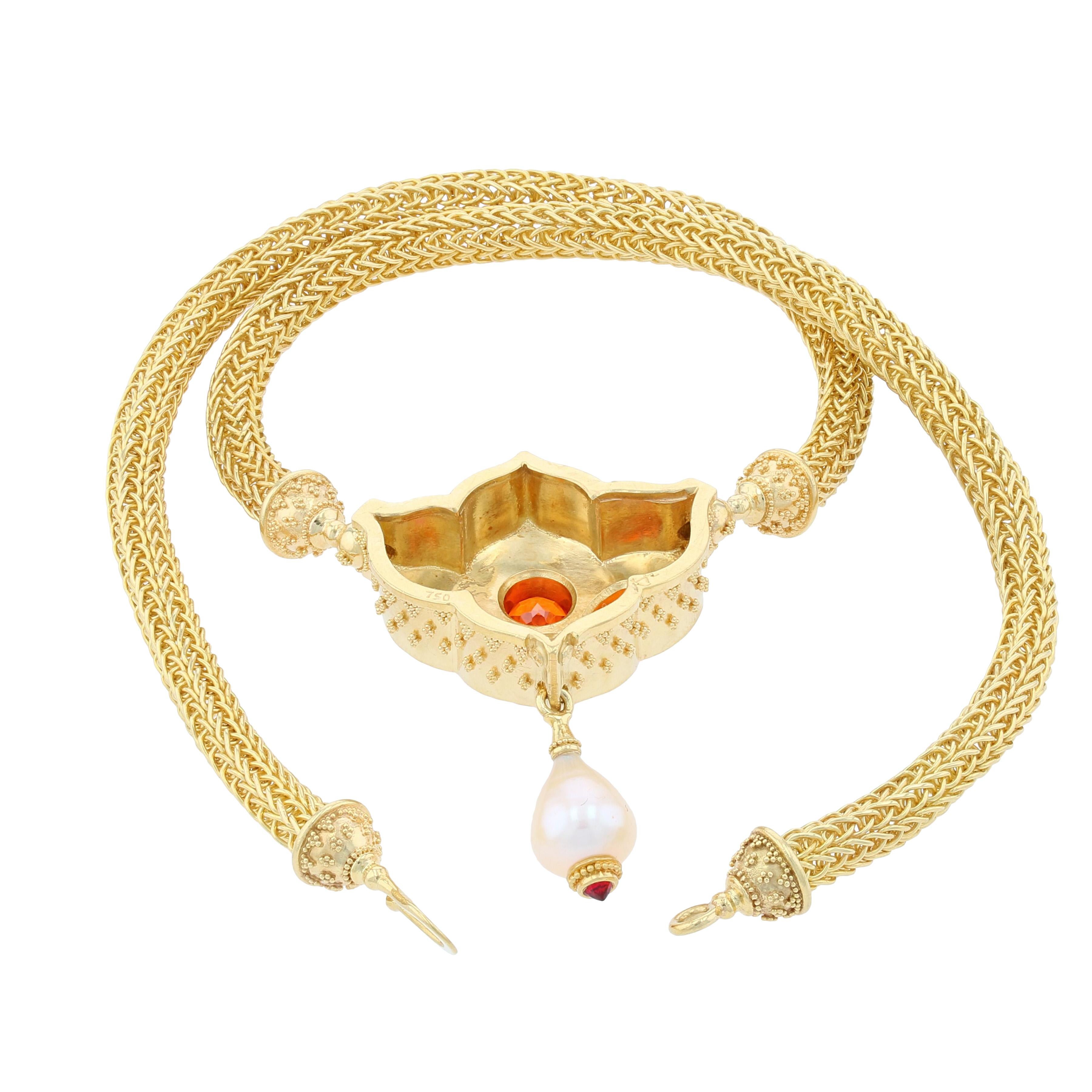 Kent Kent Raible's Blume Juwel 18K Anhänger Halskette mit Mandaringranaten und Spinell im Angebot 3