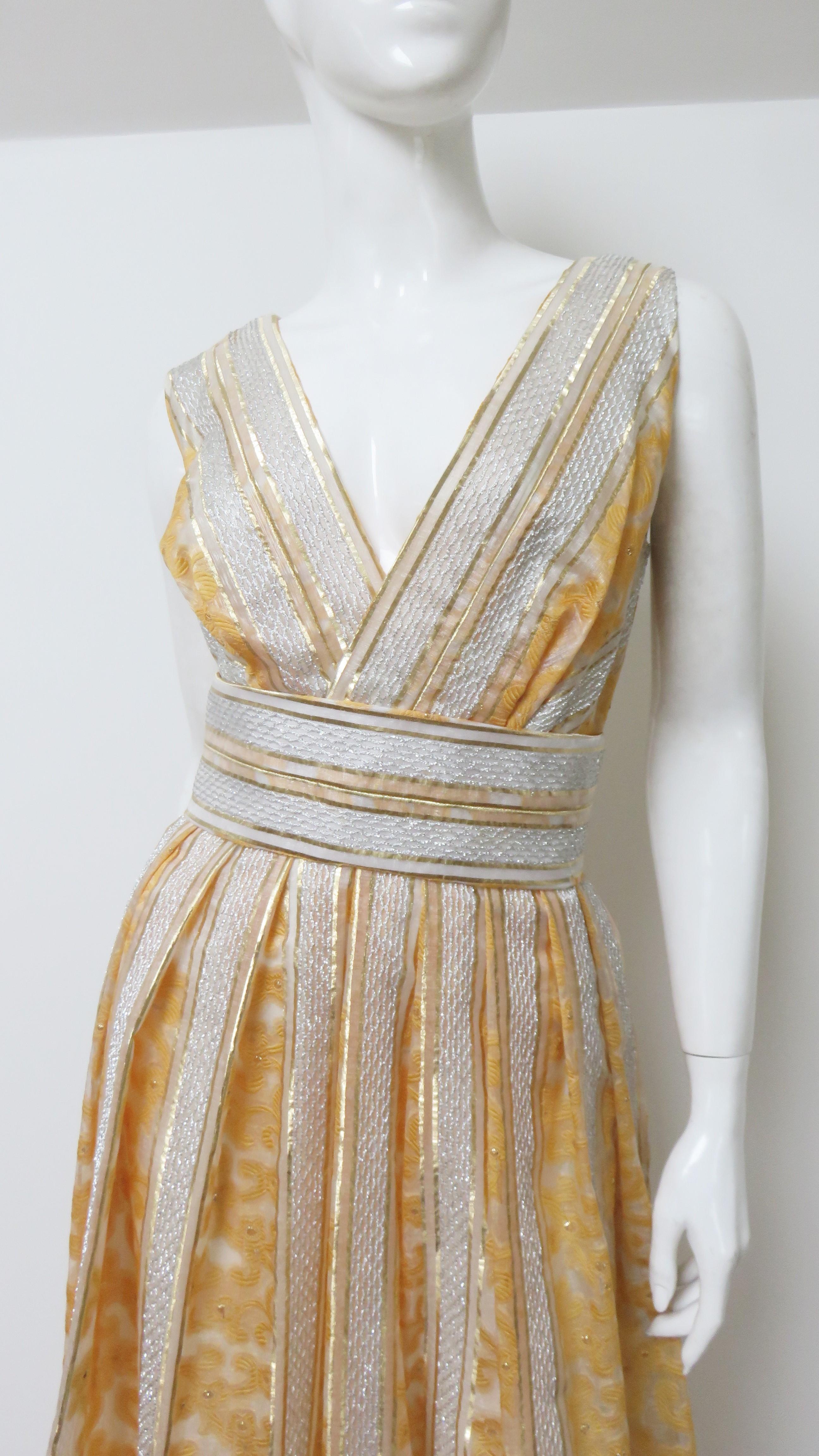 Kent 1960s Silk Gown In Excellent Condition For Sale In Water Mill, NY
