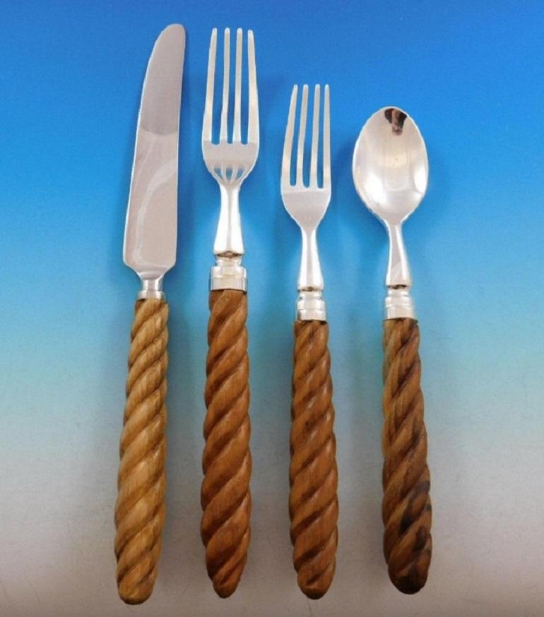 Kent Teak by Oscar de la Renta Silverplate Flatware Set Service 20 pcs Designer In Excellent Condition In Big Bend, WI