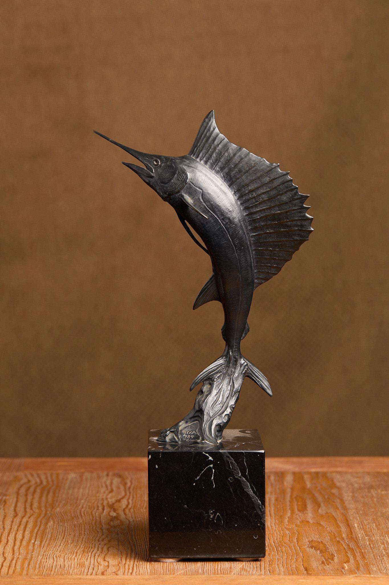 Sailfish - Sculpture by Kent Ullberg