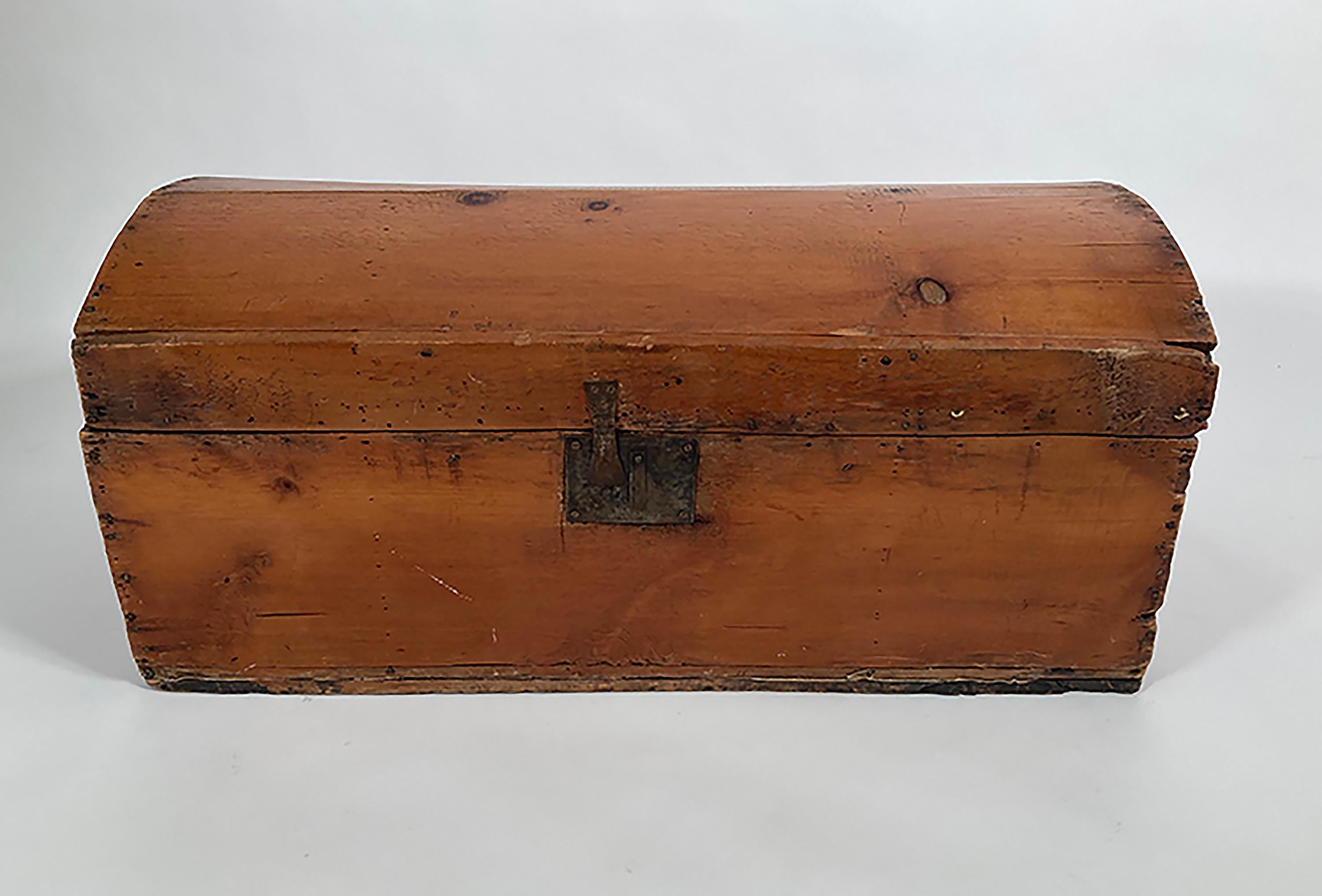 If this trunk could speak, it would tell a story of its many journeys from Frankfort, Kentucky to many parts of the country, beginning in the mid to late 1700’s. It would tell tales about its owners Jephthah and Peter Dudley, two well-known