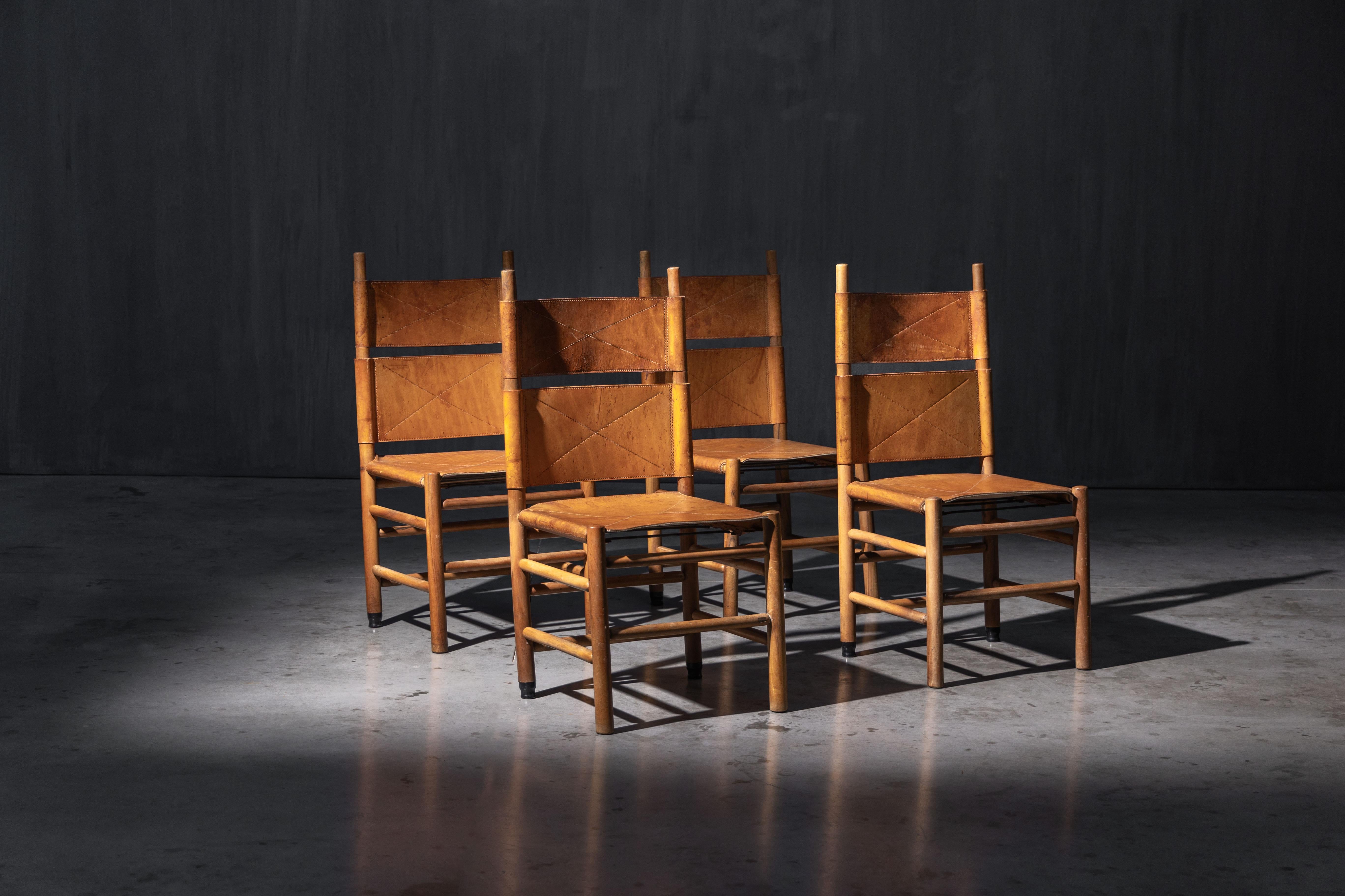 Italian Kentucky Chairs by Carlo Scarpa for Bernini, Italy, 1980s For Sale
