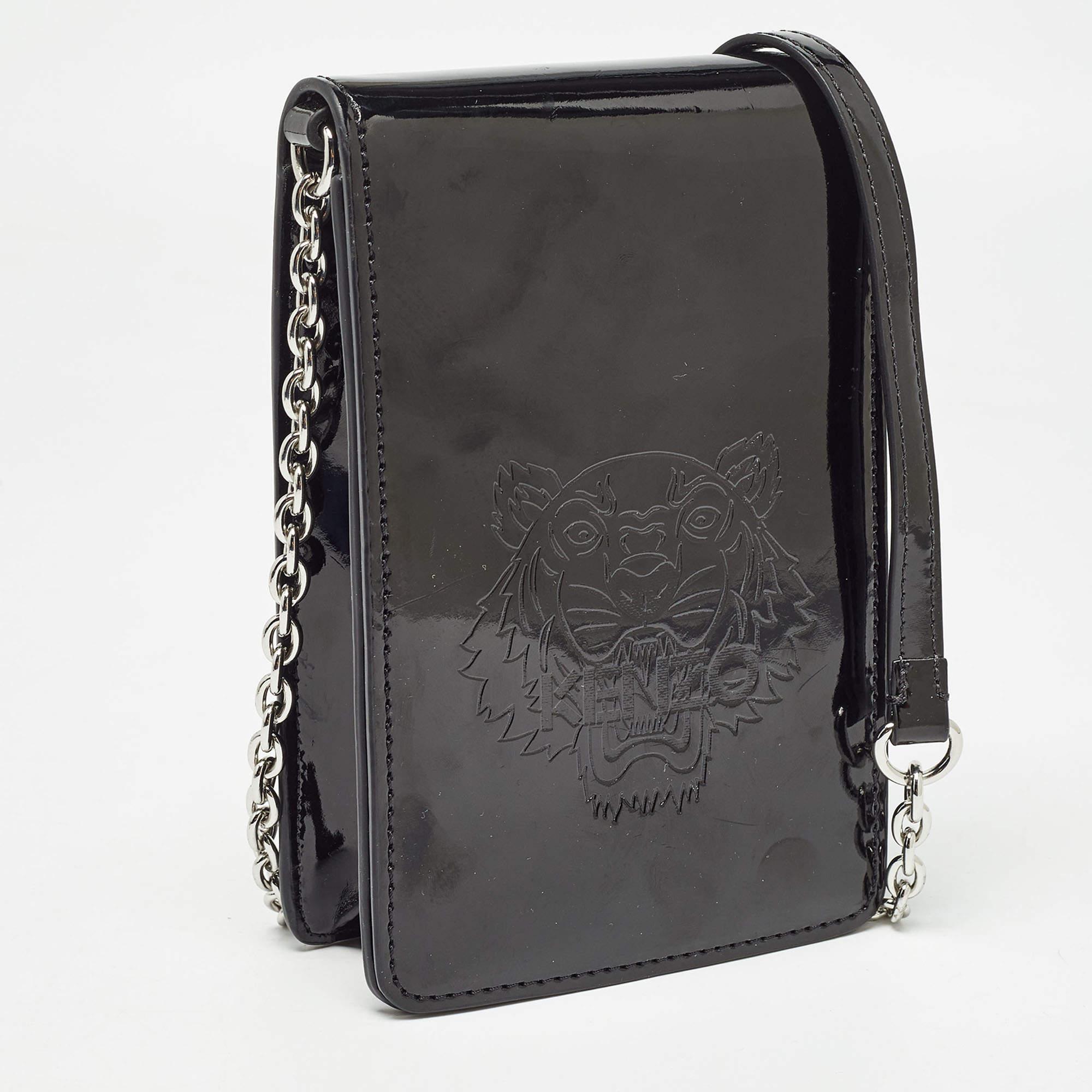Bolso cruzado con solapa de charol repujado con cabeza de tigre negro Kenzo Negro en venta