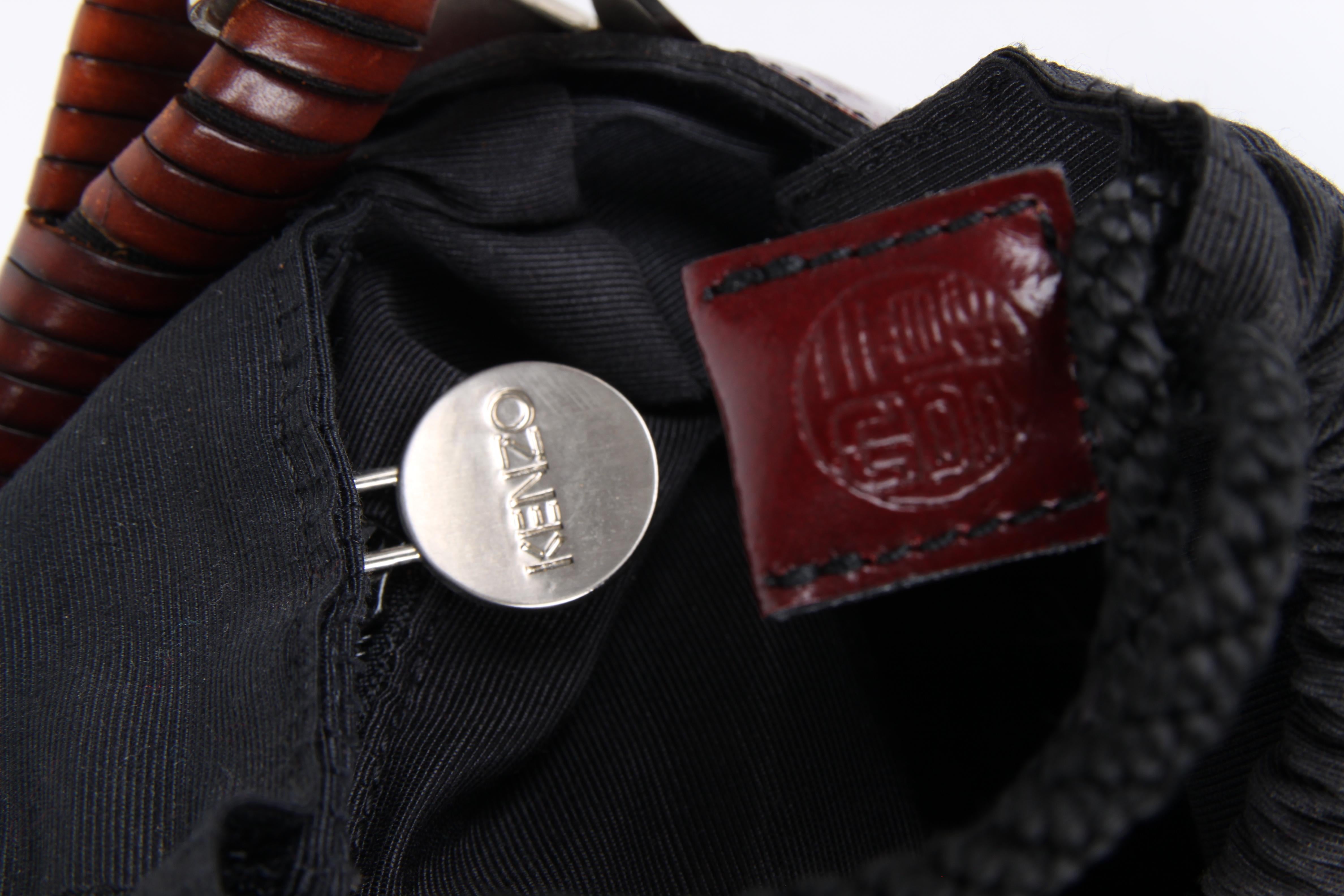 Kenzo - Sac seau Pagodon en cuir bourgogne 1998 en vente 5