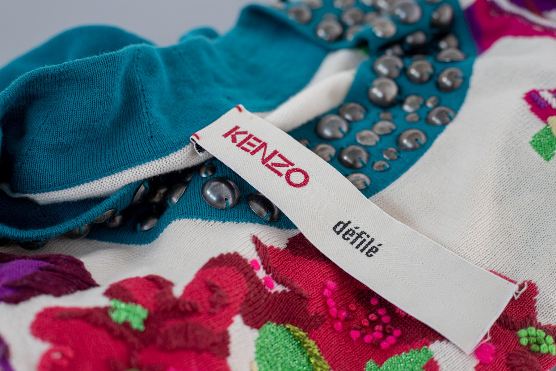 Kenzo Defil Vintage Bluse aus geblümter Baumwolle im Angebot 4