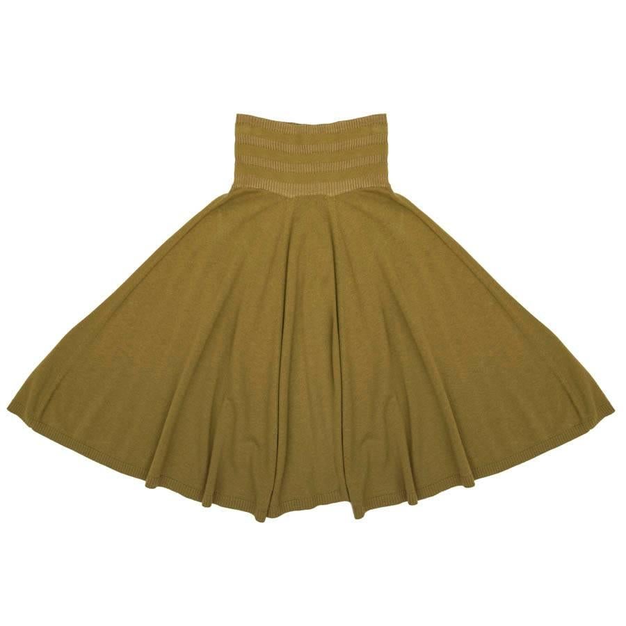 KENZO Flared Skirt in Green Khaki Wool, Silk and Cashmere Size S For Sale