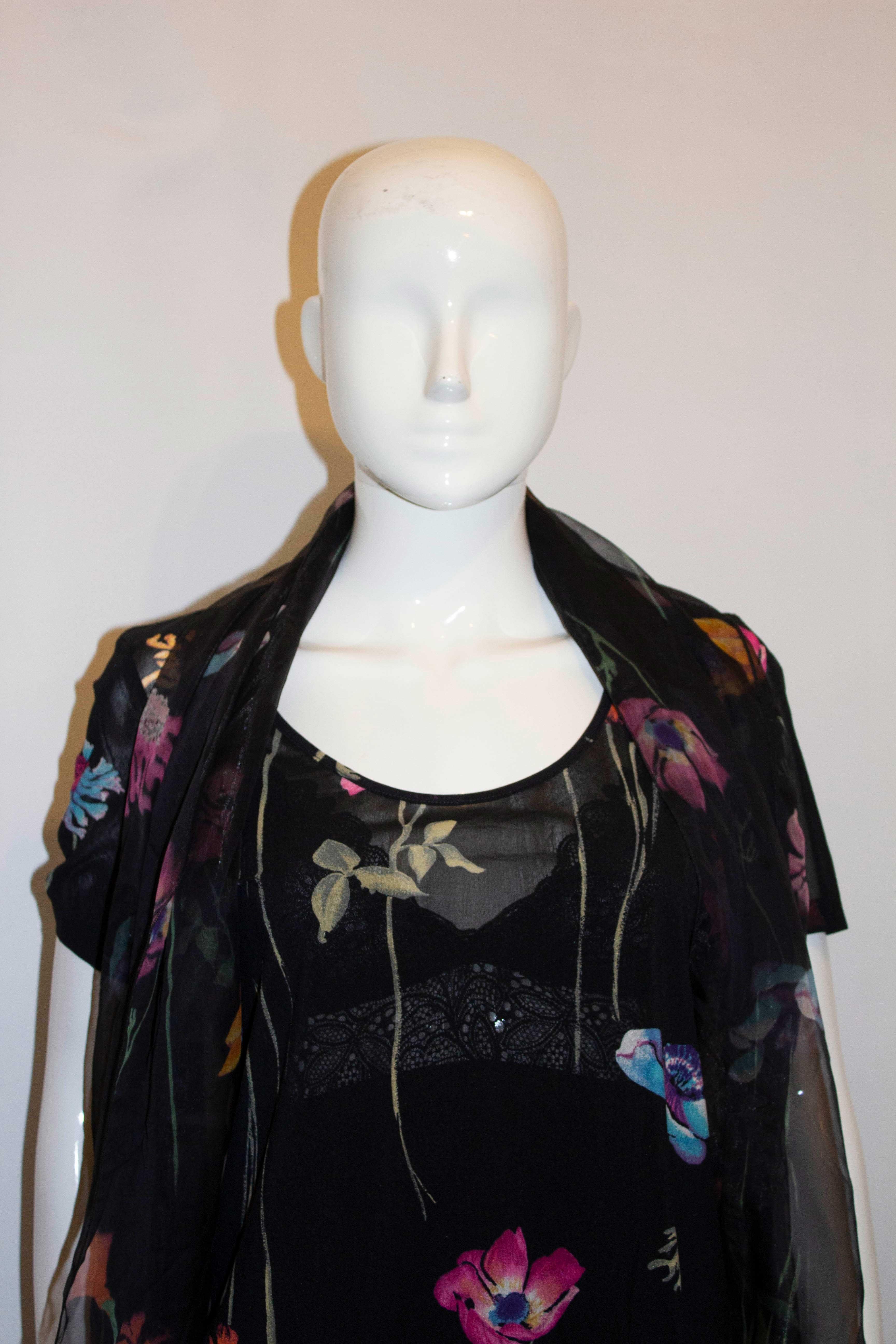 Donna Top con stampa Foral di Kenzo e sciarpa abbinata in vendita