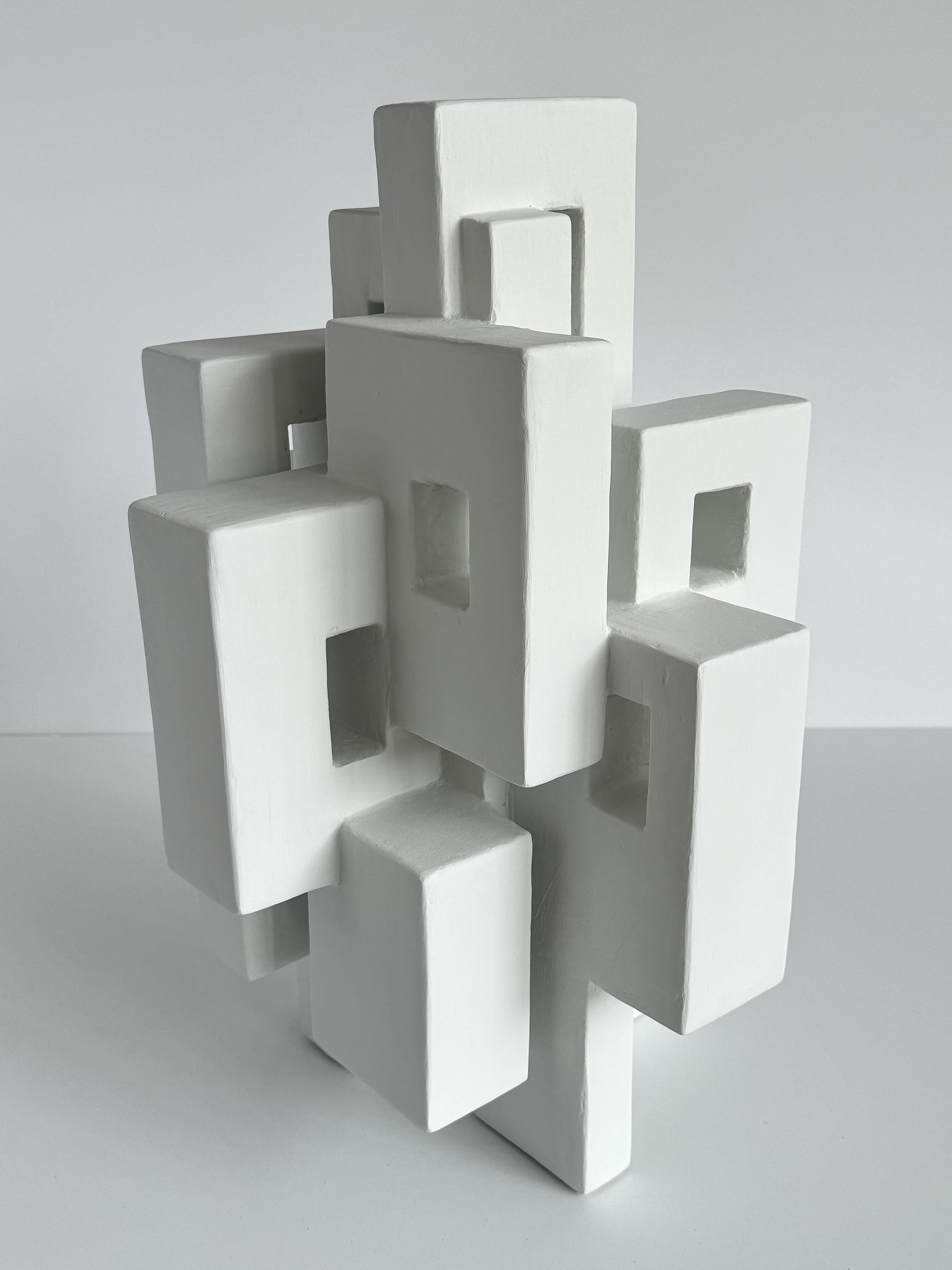 Geometrische abstrakte Skulptur „Kenzo“ von Dan Schneiger im Angebot 4