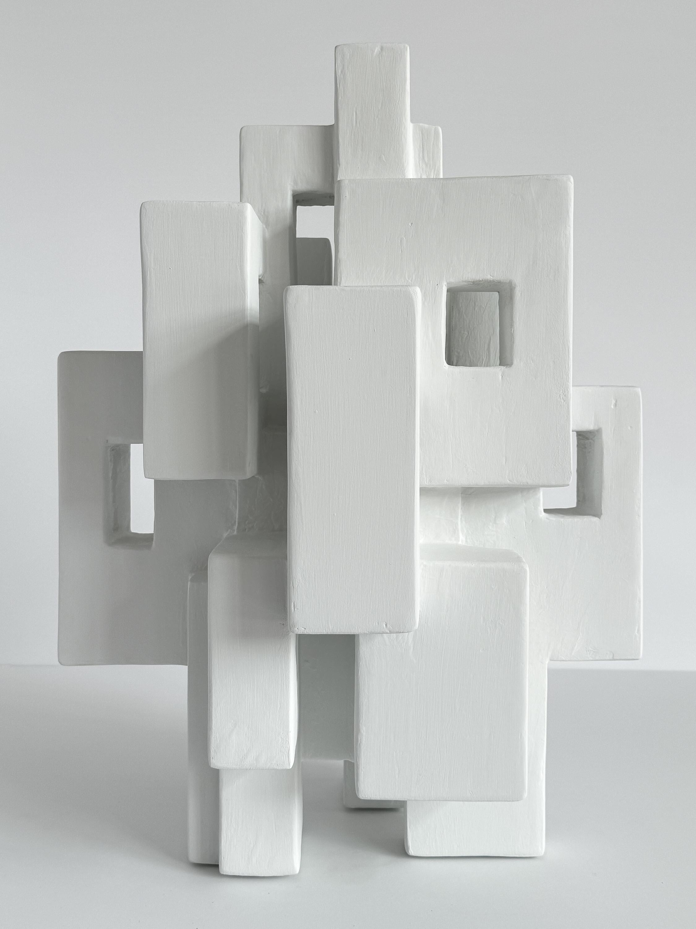 Geometrische abstrakte Skulptur „Kenzo“ von Dan Schneiger im Angebot 1