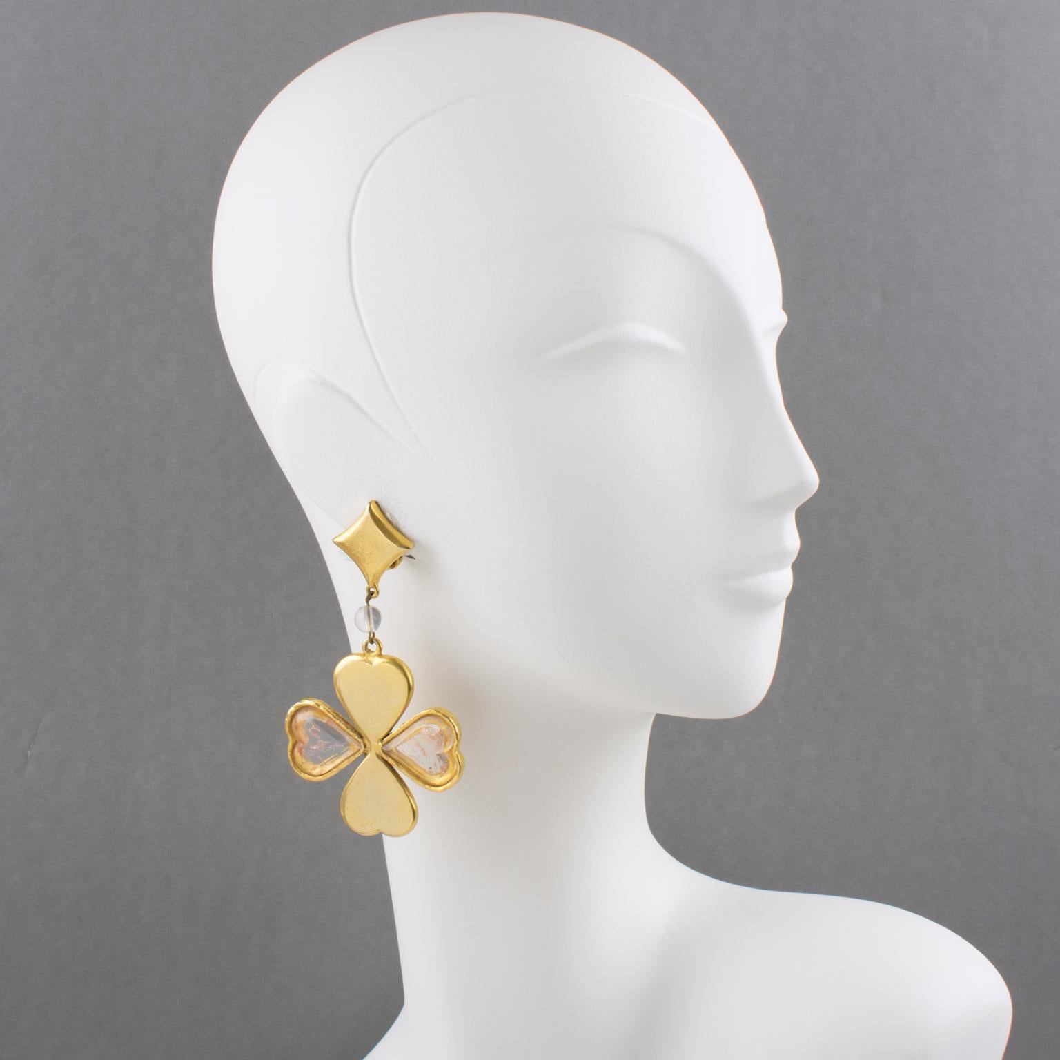 Kenzo Gilded Metal and Acrylic Four-Leaf Clover Dangle Clip-on Earrings For Sale 4