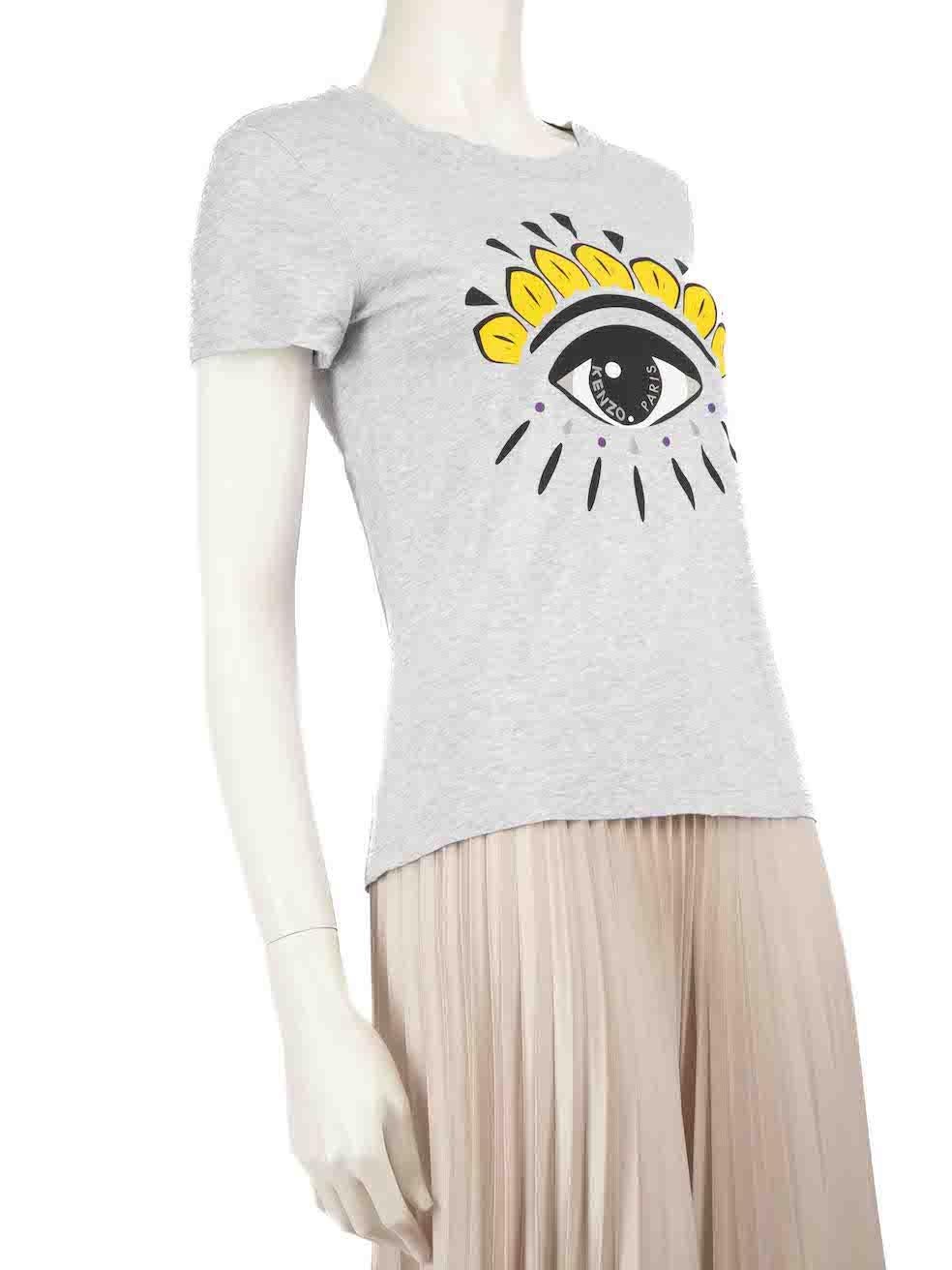 CONDITION is Very good. Minimal wear to top is evident. The composition label has been cut out on this used Kenzo designer resale item.
 
 
 
 Details
 
 
 Grey
 
 Cotton
 
 T-Shirt
 
 Short sleeves
 
 Round neckline
 
 Eye logo graphic print
 

