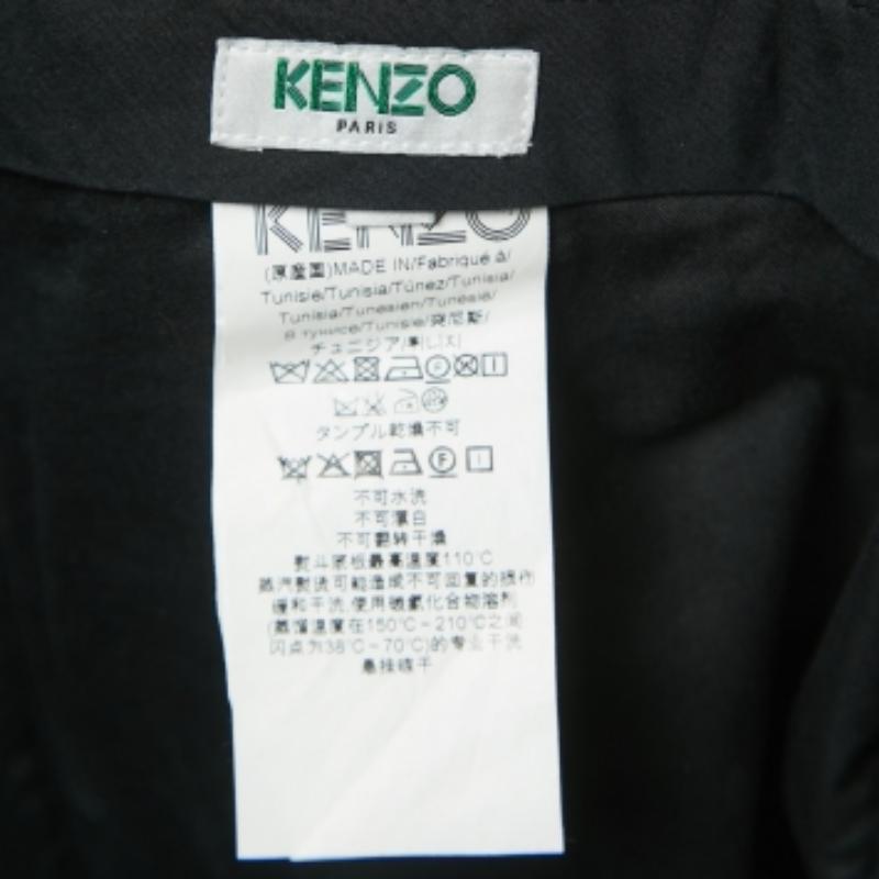 Pantaloni a vita alta a pieghe in lana grigia Kenzo L.L.A. In condizioni buone in vendita a Dubai, Al Qouz 2