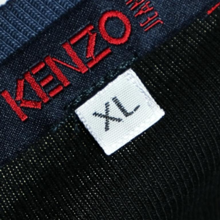Kenzo Jeans T-shirt à col dégagé en tricot de coton brodé bleu nuit XL en vente 2