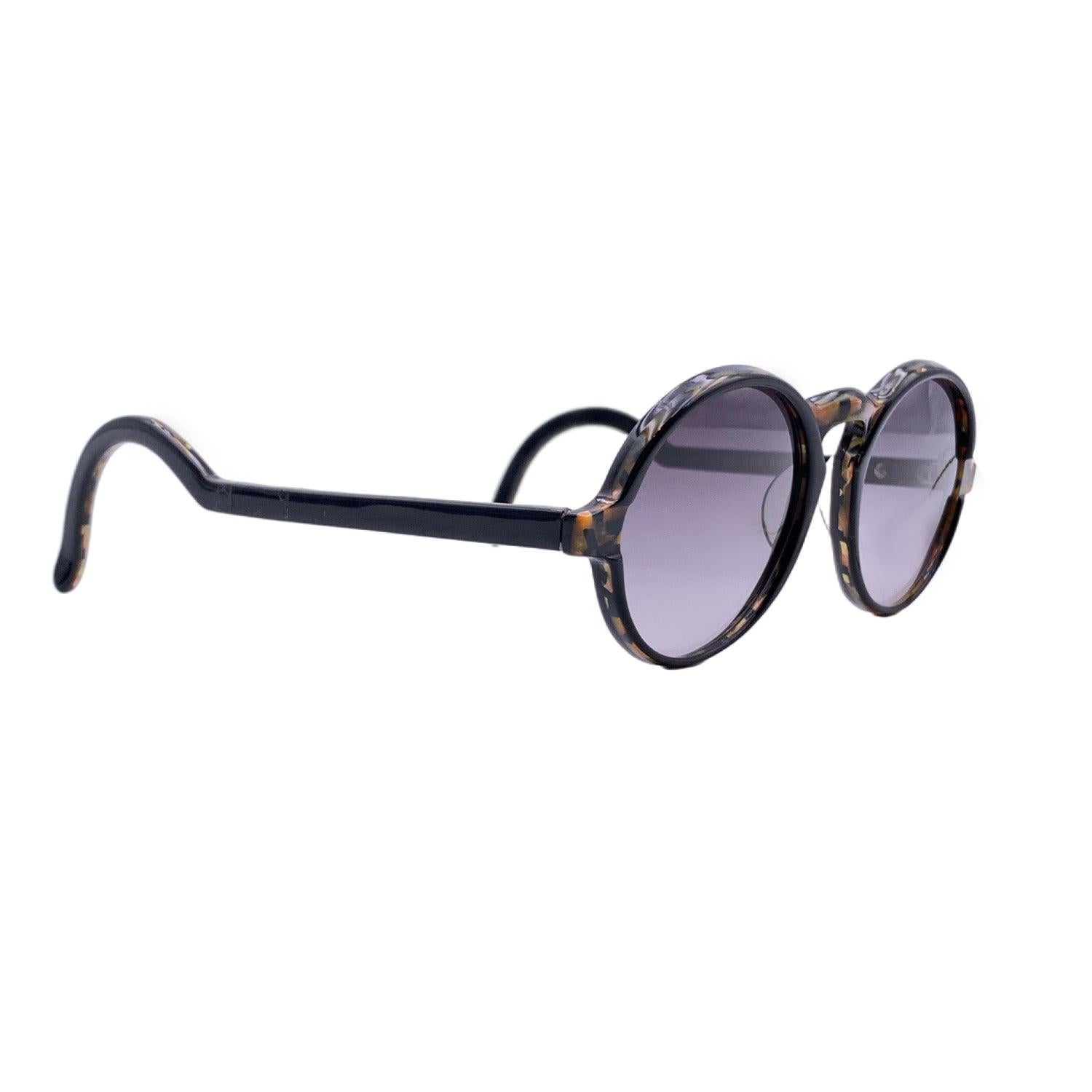 KENZO Joe Vintage Black Oval Unisex Sunglasses K025/K032 50/20 130mm In Excellent Condition In Rome, Rome