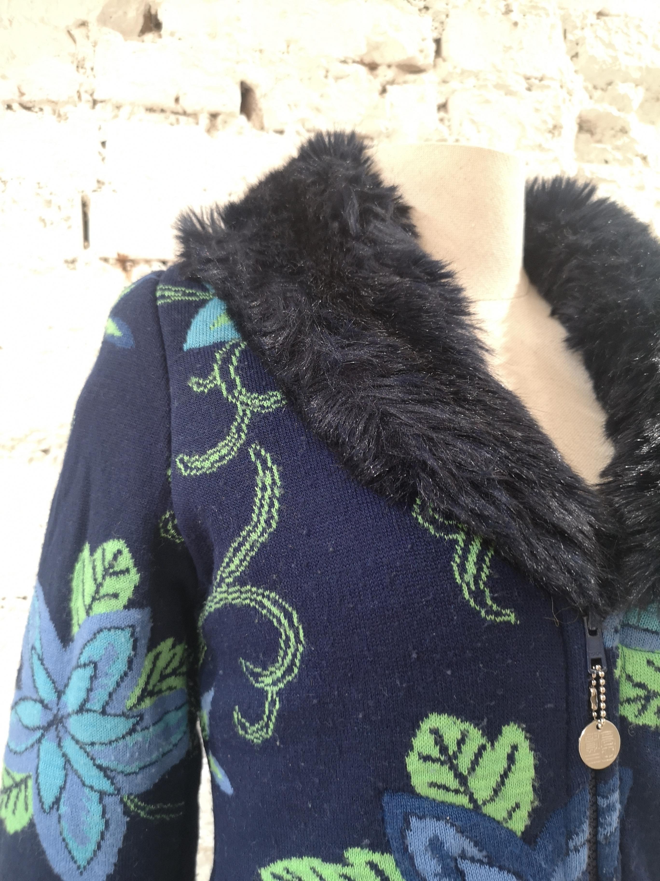 Kenzo - Veste / cardigan en laine à feuilles bleu jungle Pour femmes en vente
