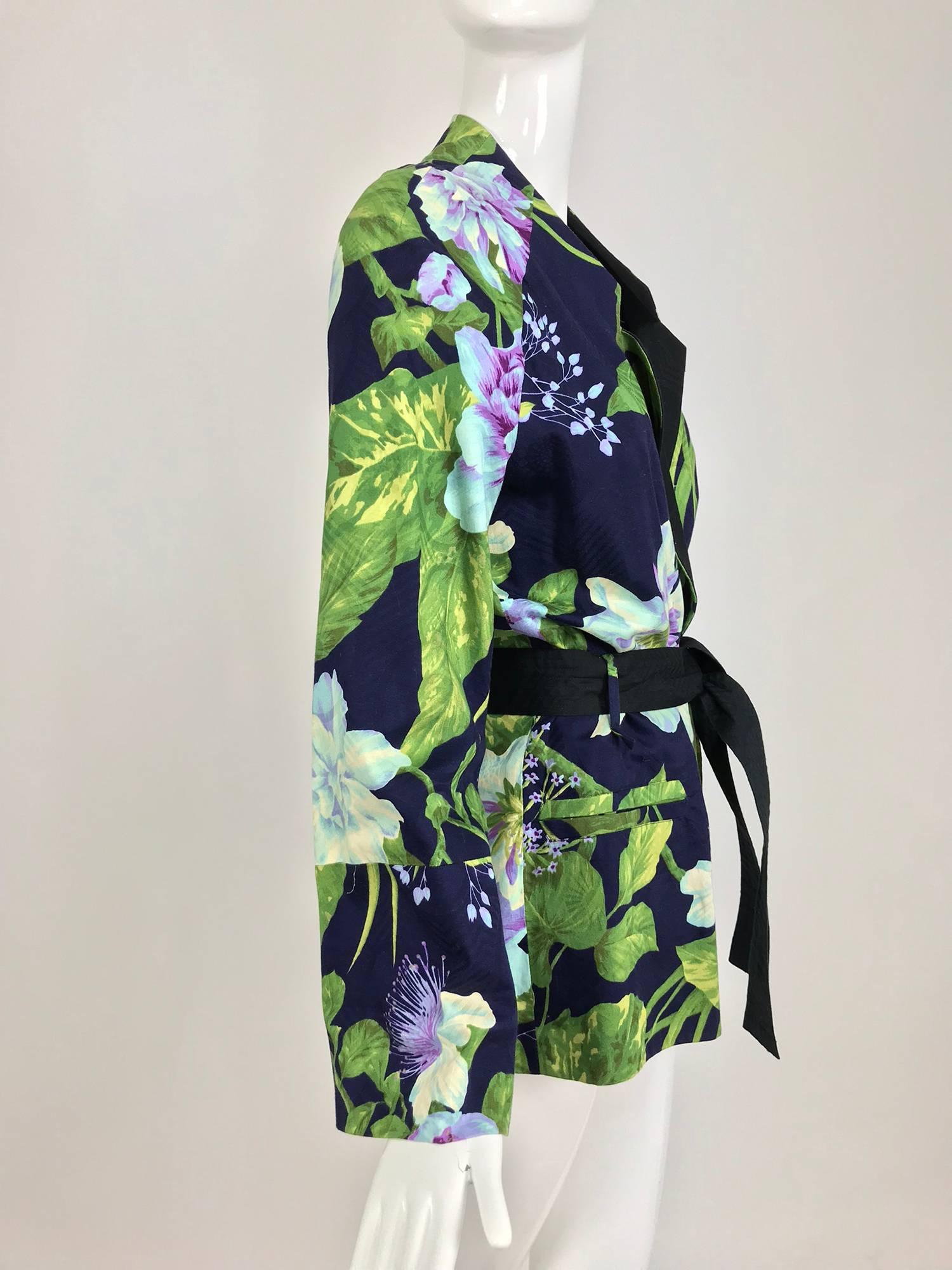 Kenzo Jungle tropical cotton print wrap jacket, 1980s For Sale 6