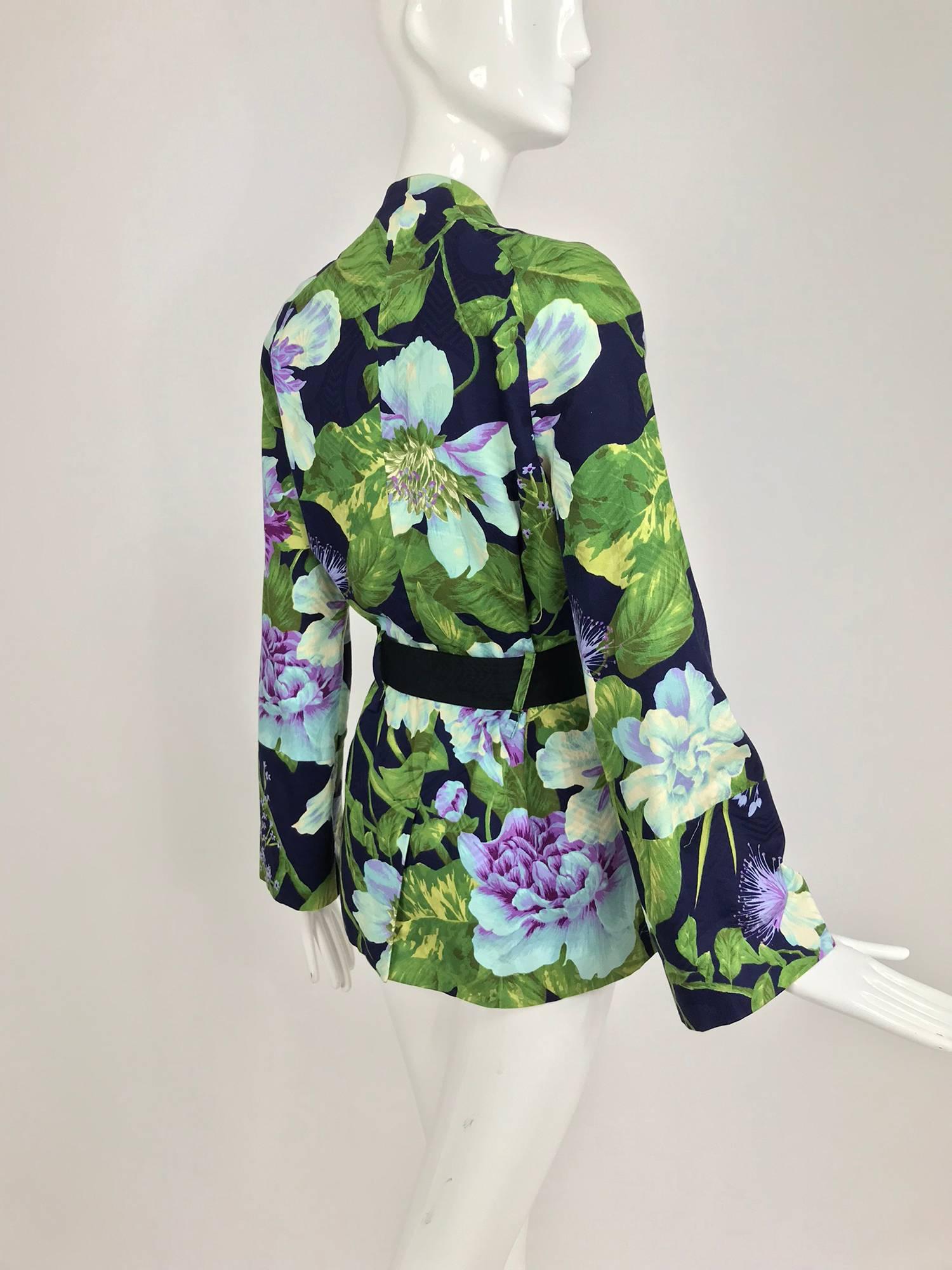 Kenzo Jungle tropical cotton print wrap jacket, 1980s For Sale 3