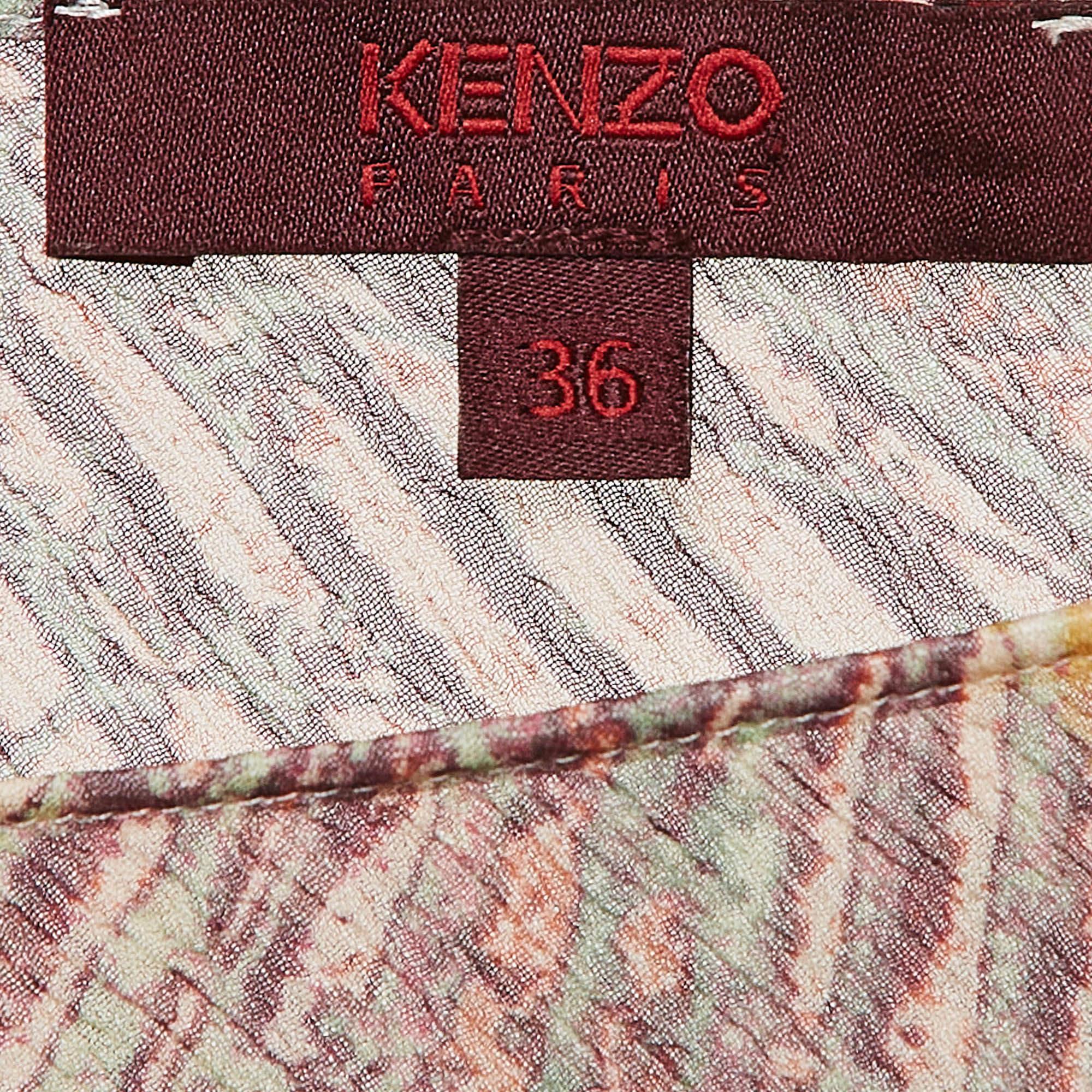 Haut semi-transparent Kenzo à épaulettes en soie imprimée multicolore S Bon état - En vente à Dubai, Al Qouz 2