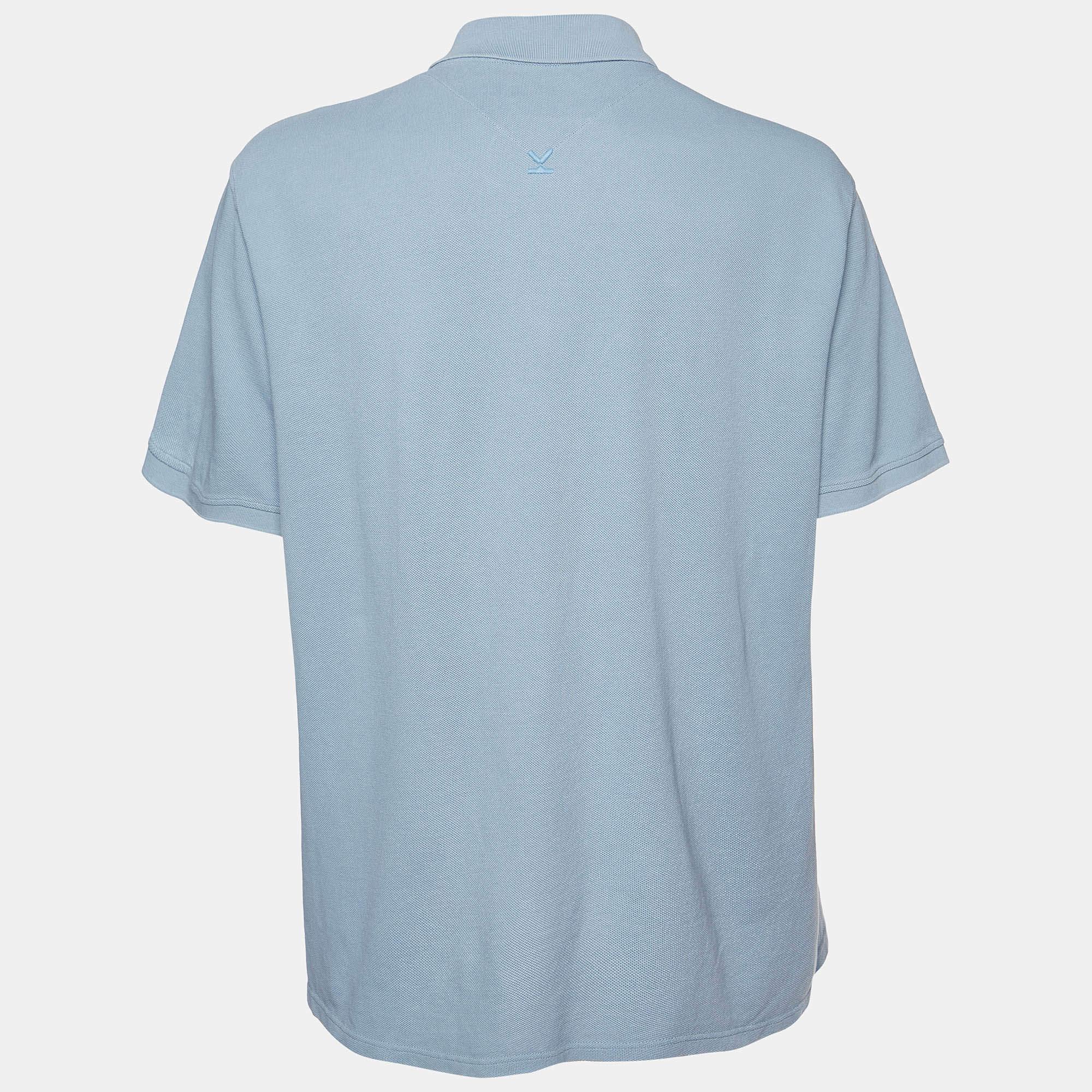 Polo t shirts have always been a classic pick for anyone. This iteration is tailored using the best fabrics for a comfortable fit. Complete your casual look with a pair of shorts and sneakers.