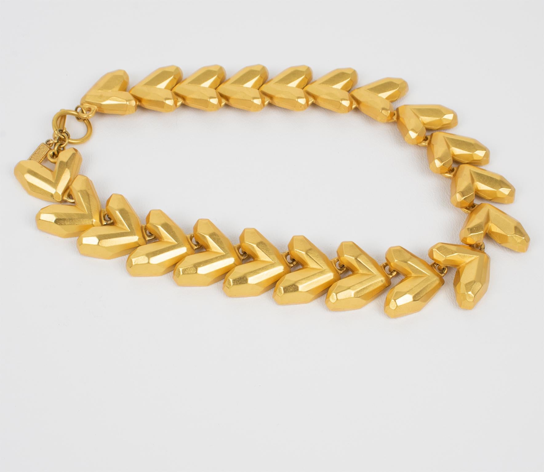 Kenzo Paris Gilt Metal Geometric Choker Necklace In Excellent Condition For Sale In Atlanta, GA