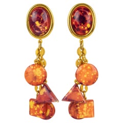 Orecchini a clip in resina arancione e rossa di Kenzo Paris