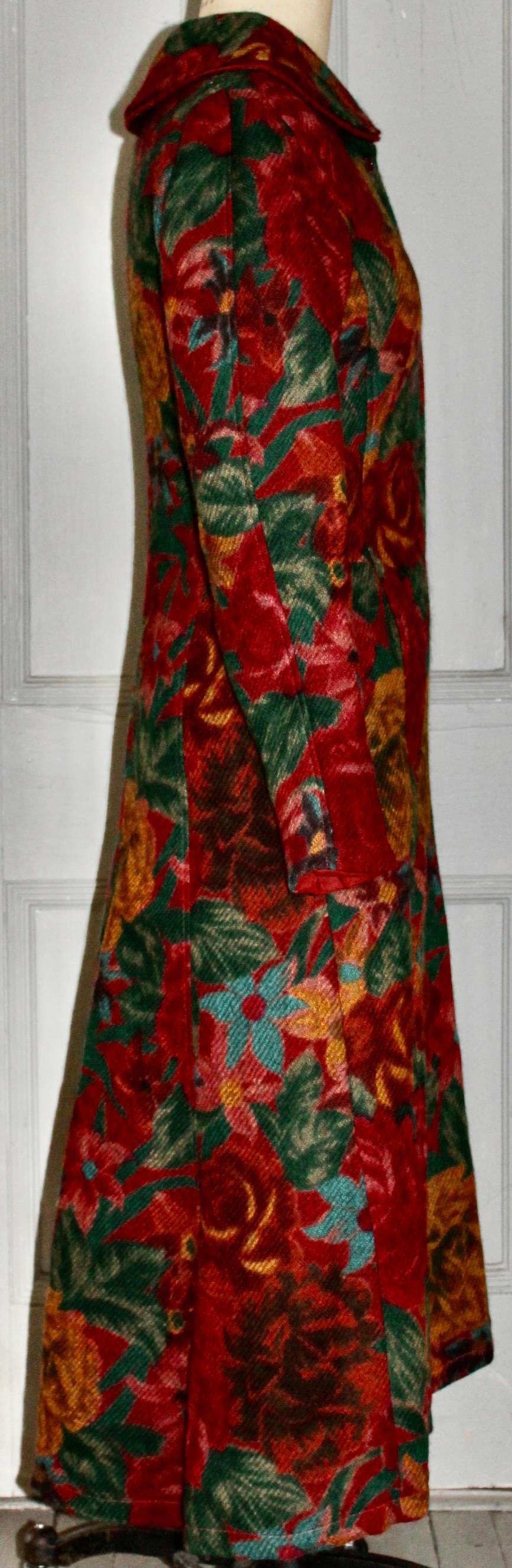 Kenzo, Paris Wool Floral Dress In Excellent Condition For Sale In Sharon, CT