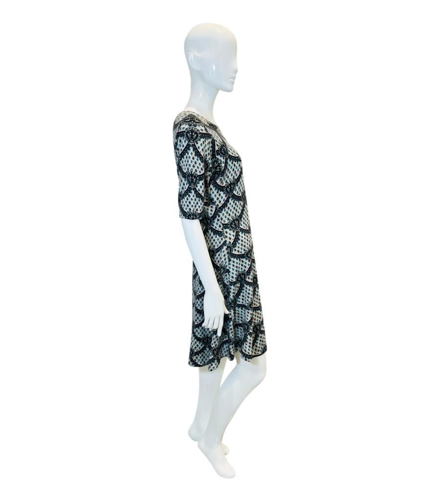 Kenzo Kleid aus bedruckter Wolle im Zustand „Hervorragend“ im Angebot in London, GB