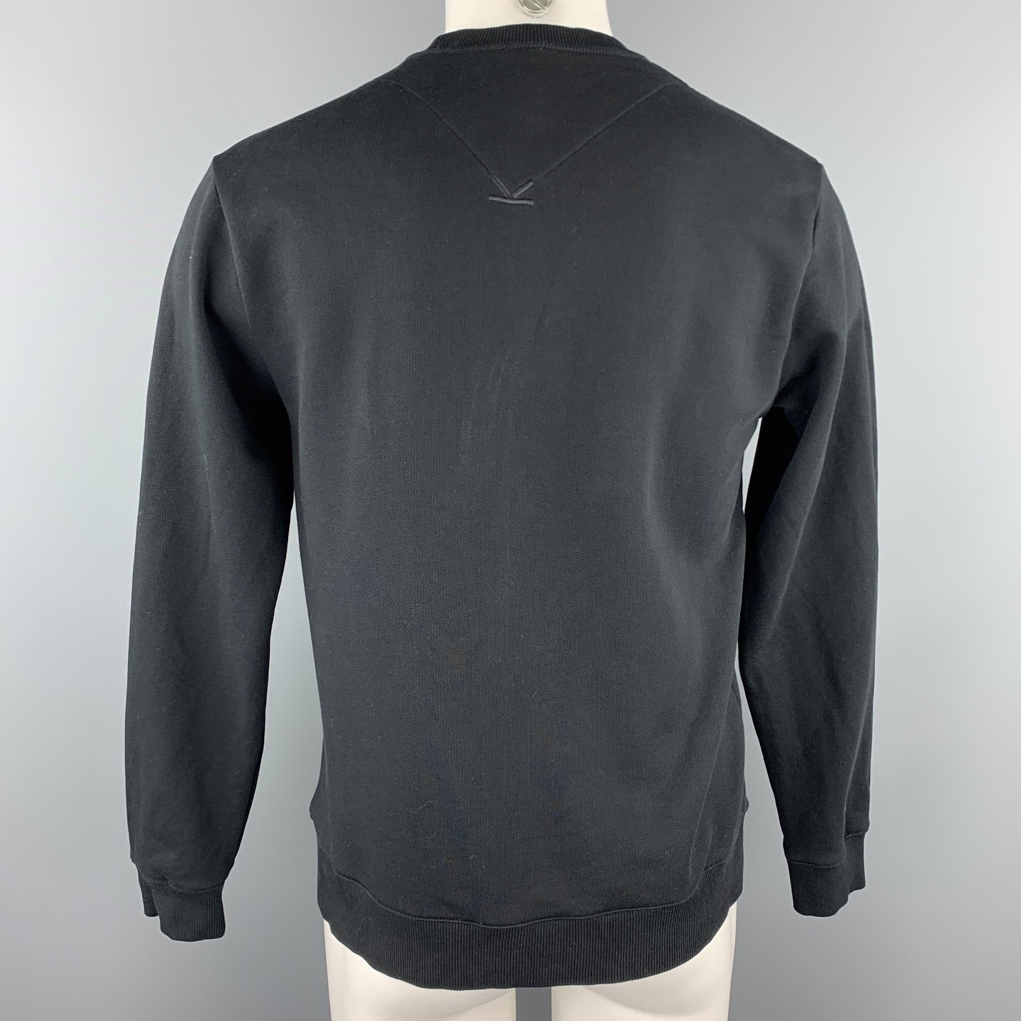KENZO Size M Black Burgundy & Navy Embroidered Logo Cotton Crew-Neck Sweatshirt In Excellent Condition In San Francisco, CA
