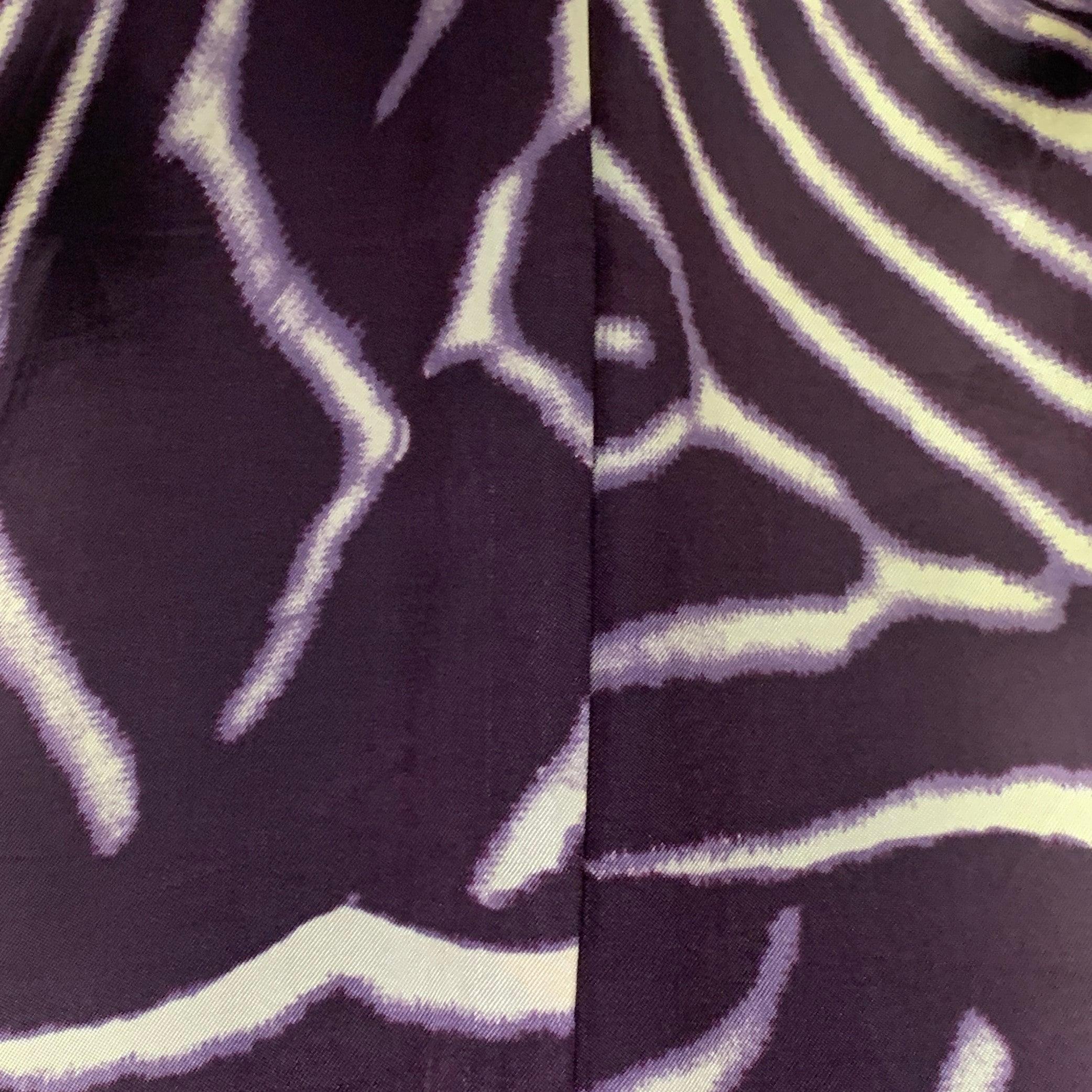 KENZO Blazer déconstruit à chevrons en laine noire et blanche, taille S en vente 2