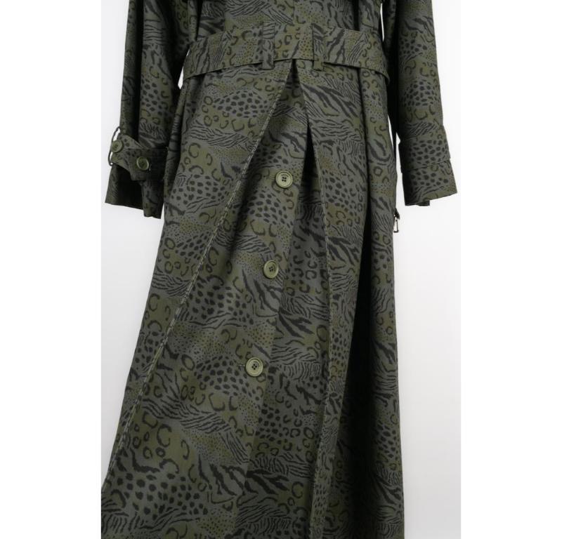 Kenzo Trench Coat with Animal Patterns For Sale 7