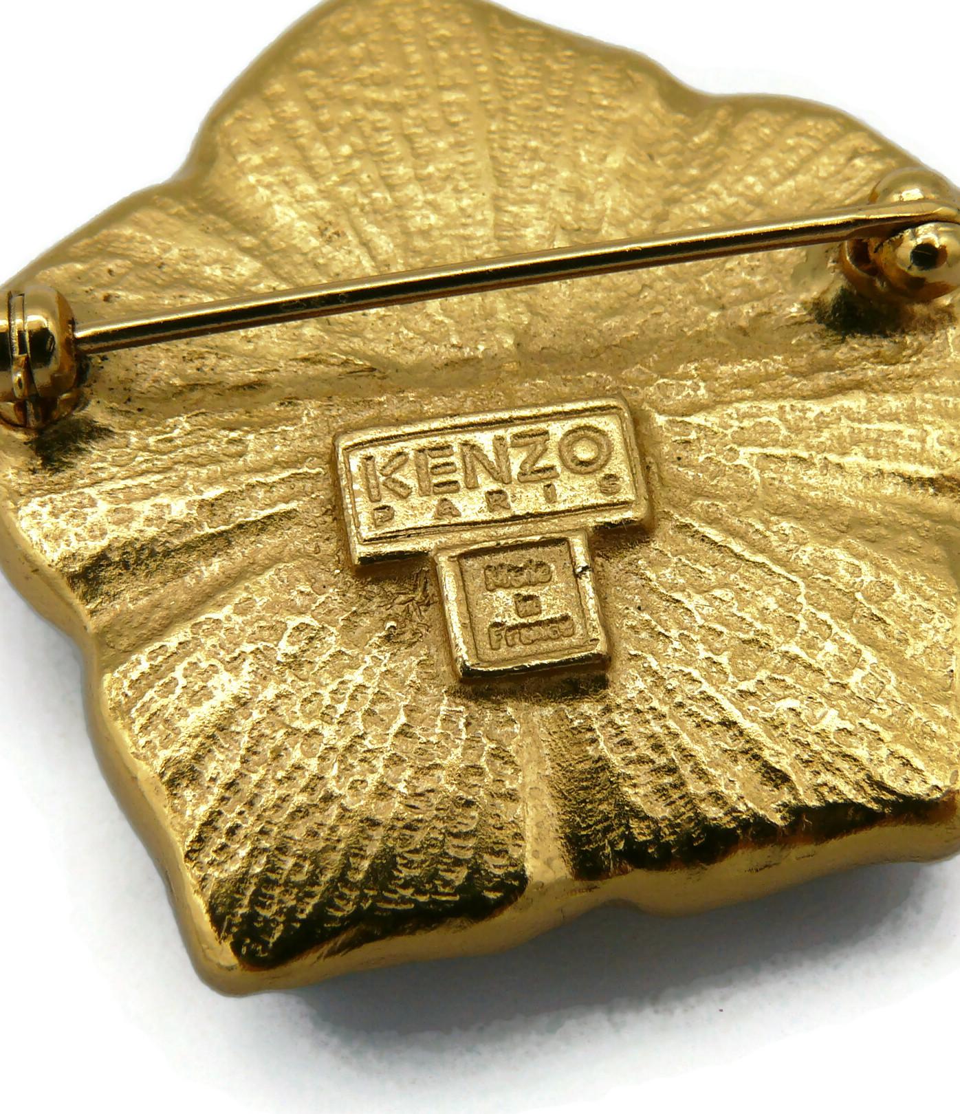 KENZO Vintage Gold Tone Resin Flower Brooch 4