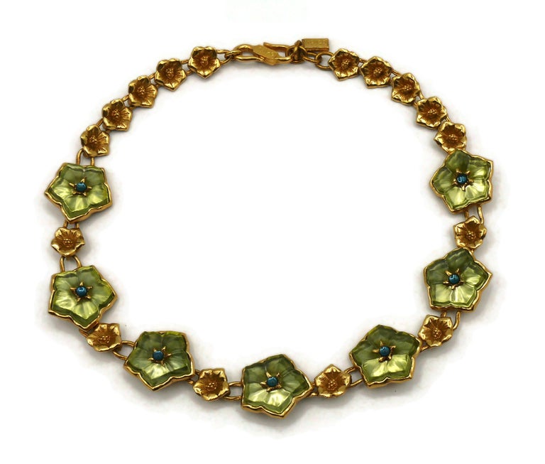 KENZO Collier fleur en r sine vintage ton or En vente sur